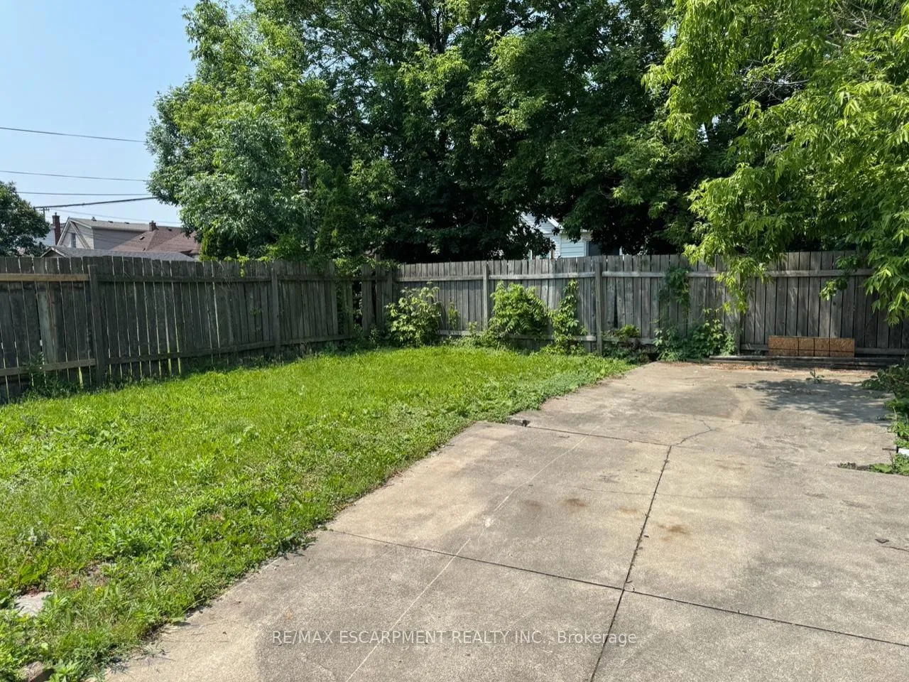 Photo 39 of 149 Weir Street N, Hamilton, Homeside — HOMEH