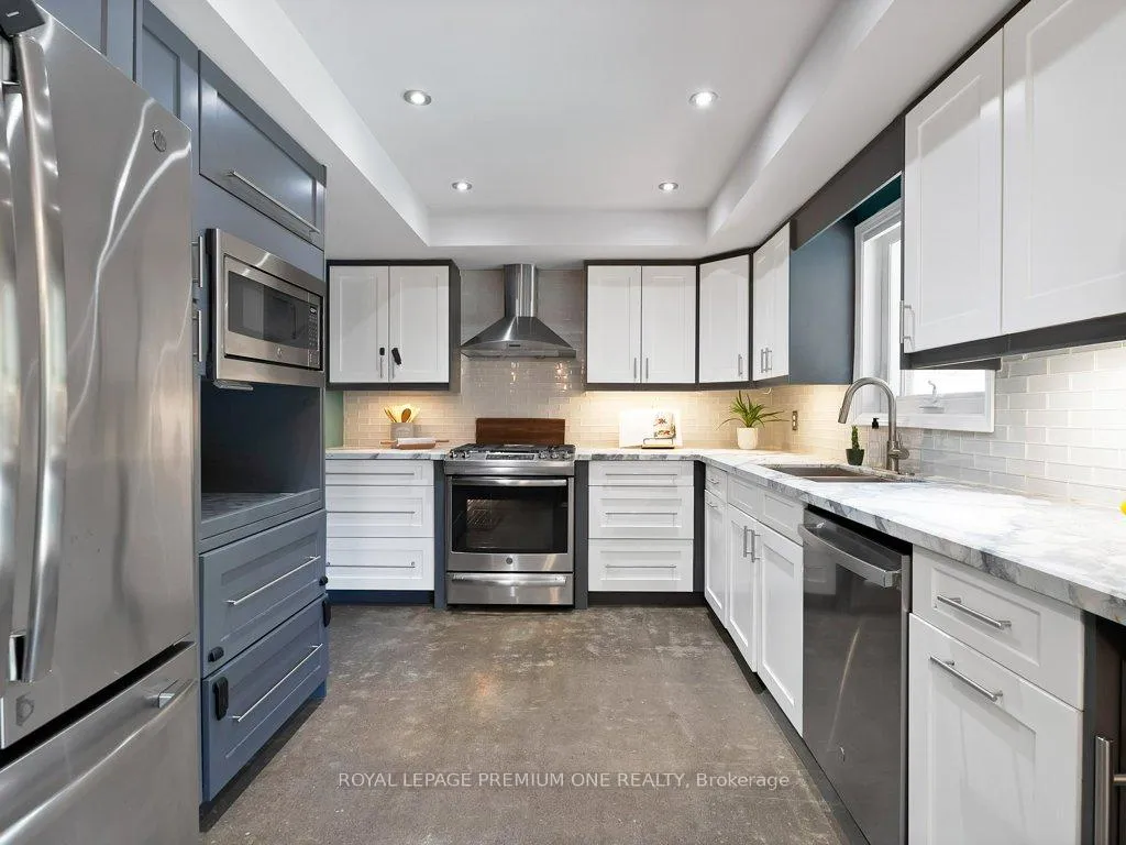 Photo 6 of 417 Kingsview Drive, Caledon, Bolton North — HOMEH