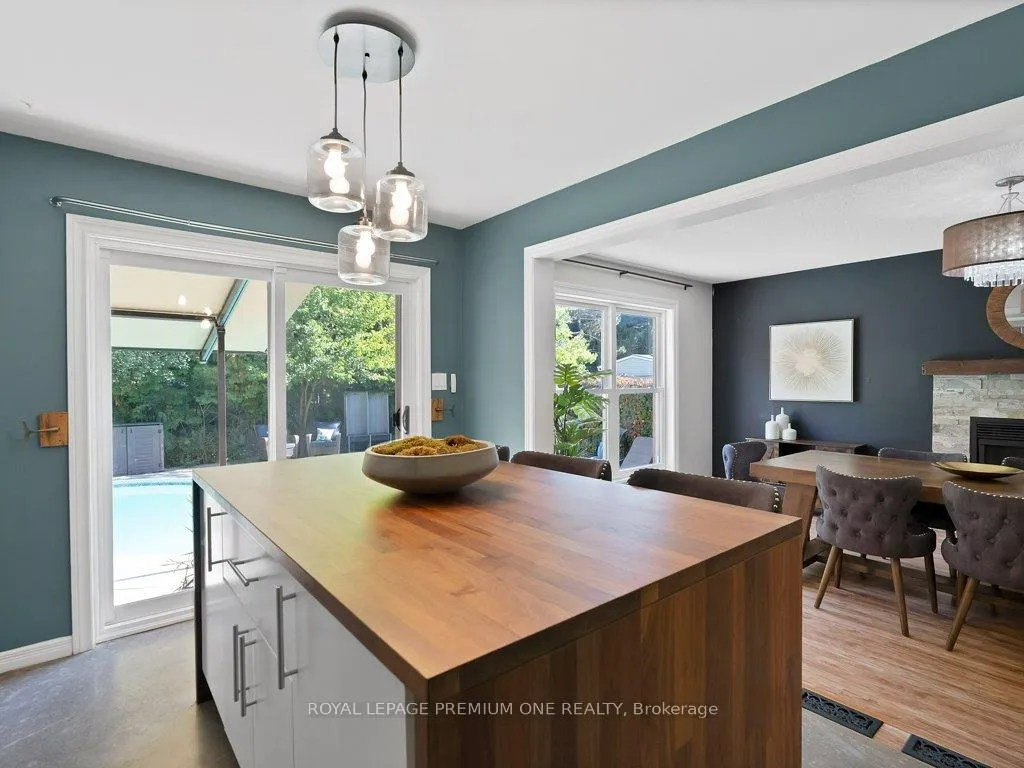 Photo 8 of 417 Kingsview Drive, Caledon, Bolton North — HOMEH