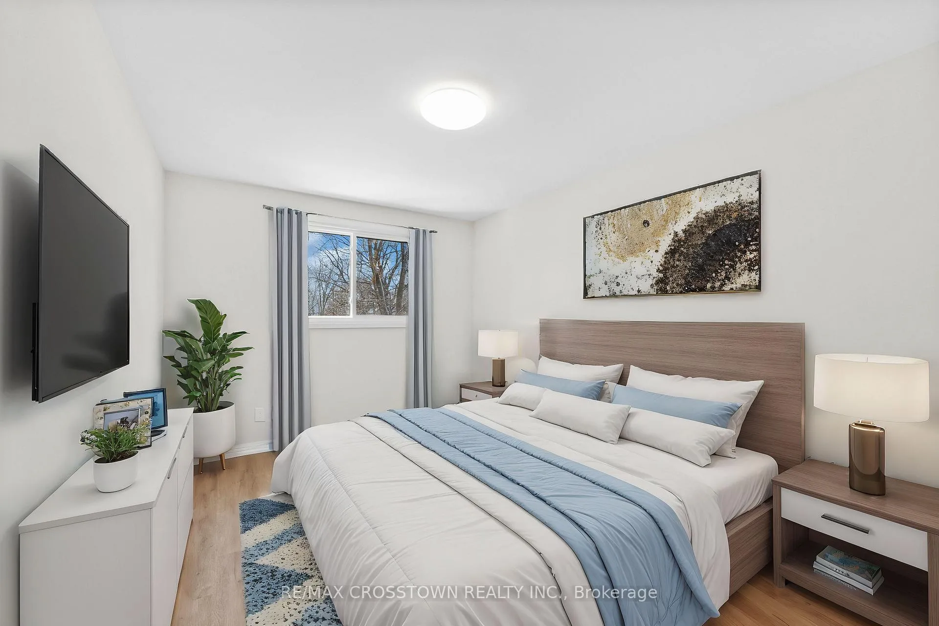 Photo 13 of 43 Charlbrook Avenue, Barrie, Cundles East — HOMEH
