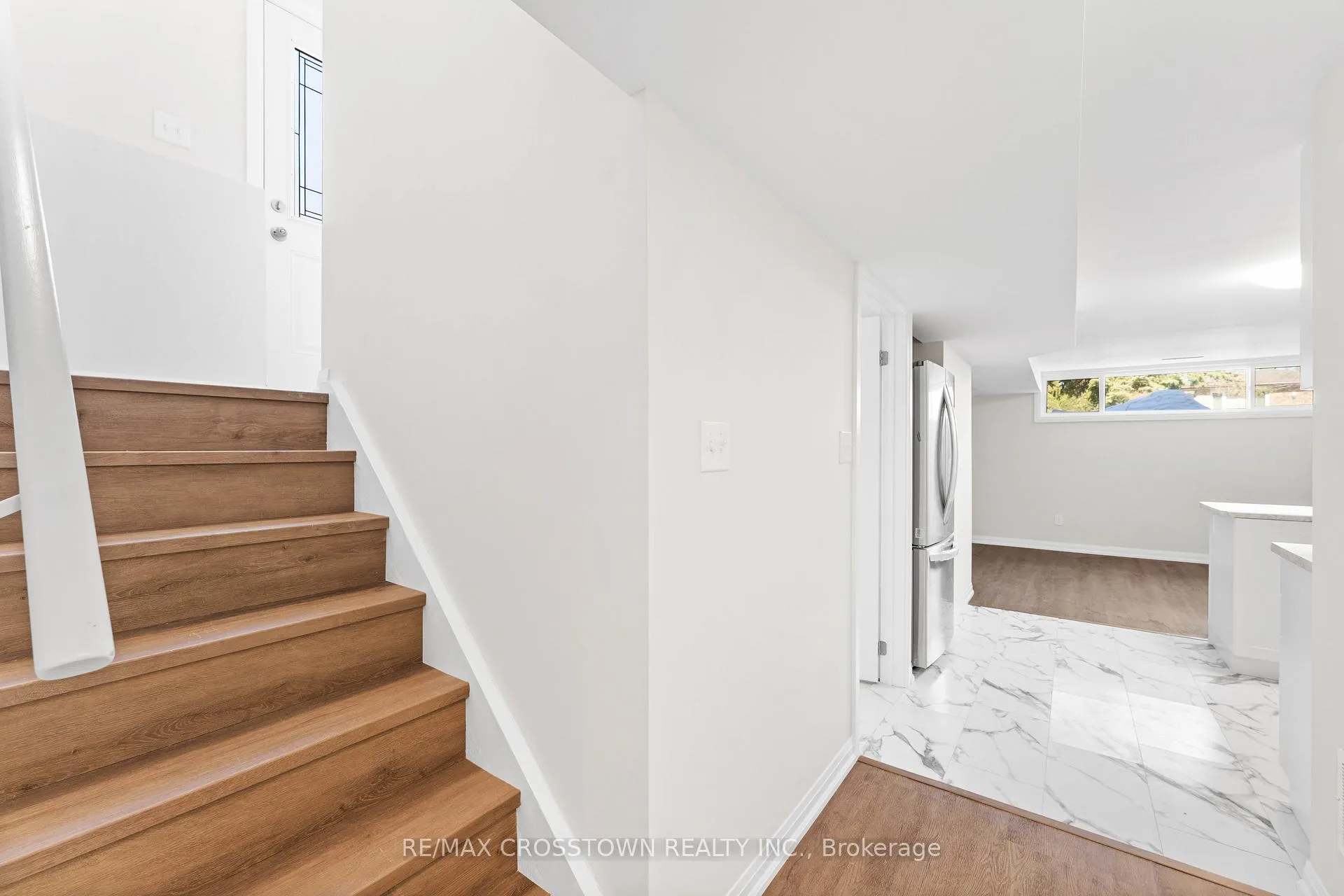 Photo 18 of 43 Charlbrook Avenue, Barrie, Cundles East — HOMEH