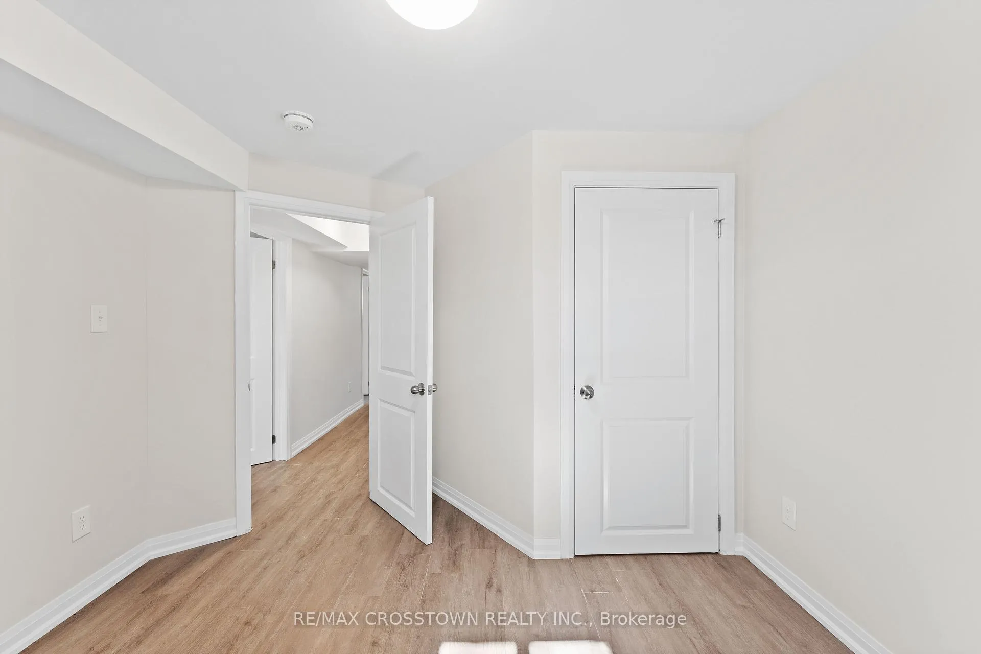 Photo 33 of 43 Charlbrook Avenue, Barrie, Cundles East — HOMEH