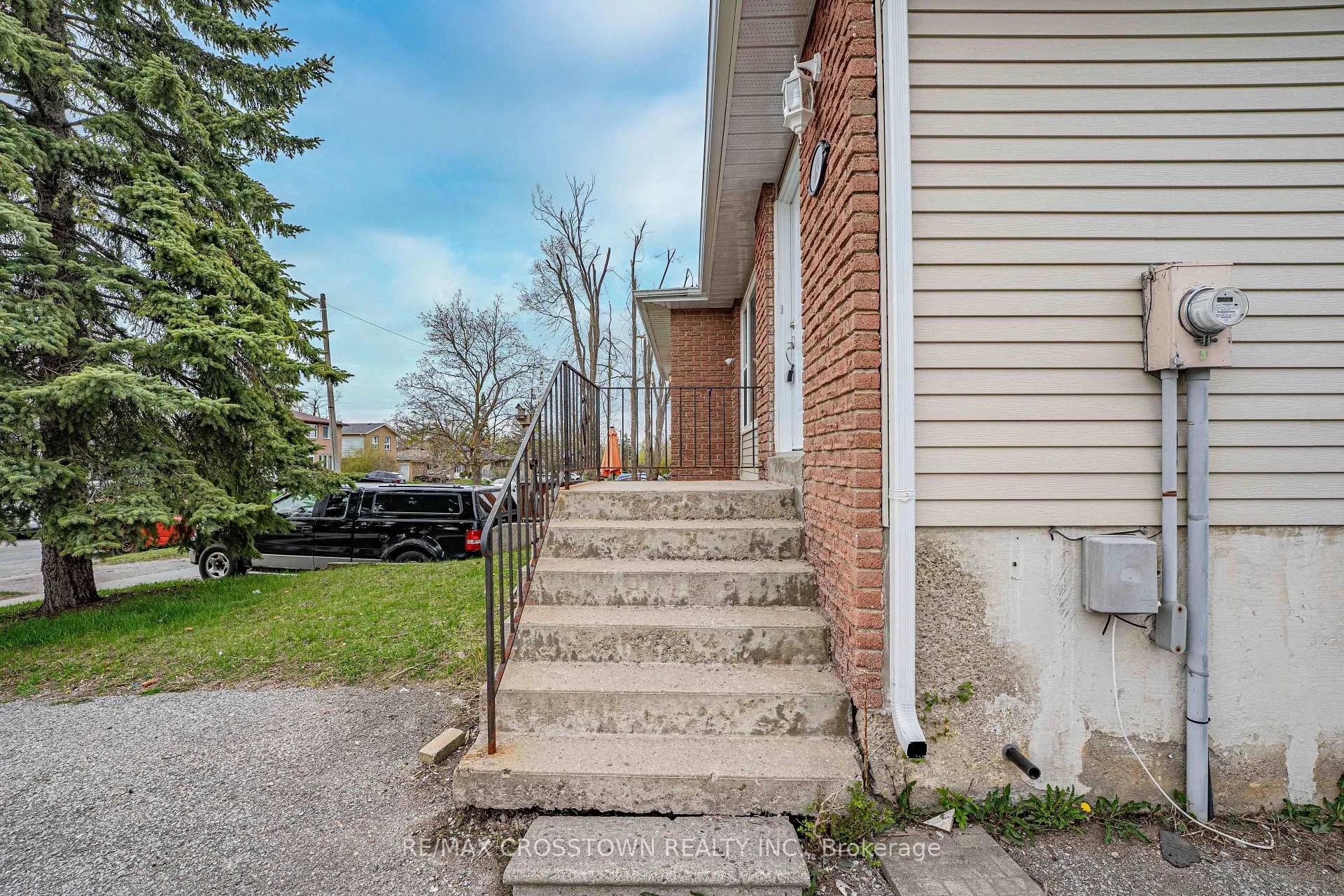 Photo 34 of 43 Charlbrook Avenue, Barrie, Cundles East — HOMEH