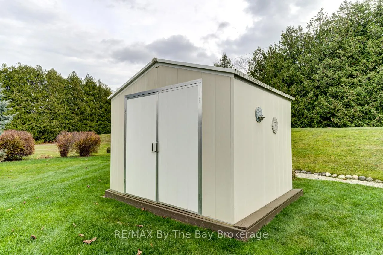 Photo 44 of 45 Pennsylvania Avenue, Wasaga Beach — HOMEH