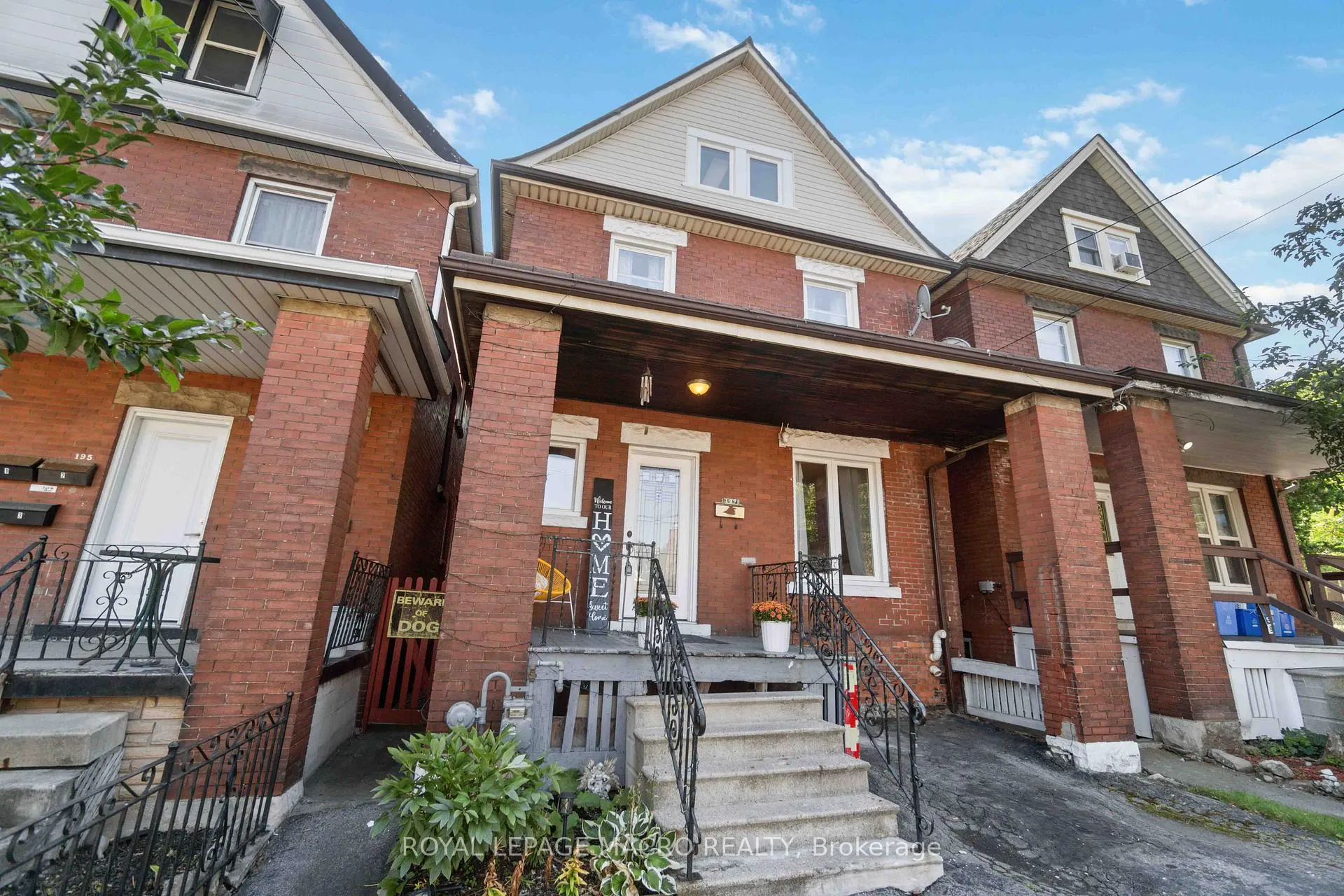 Photo 2 of 197 Wentworth Street S, Hamilton, Stinson — HOMEH