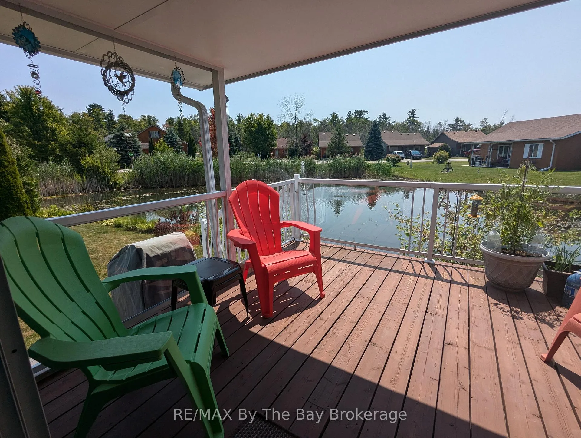 Photo 7 of 6 Huron Circle, Wasaga Beach — HOMEH