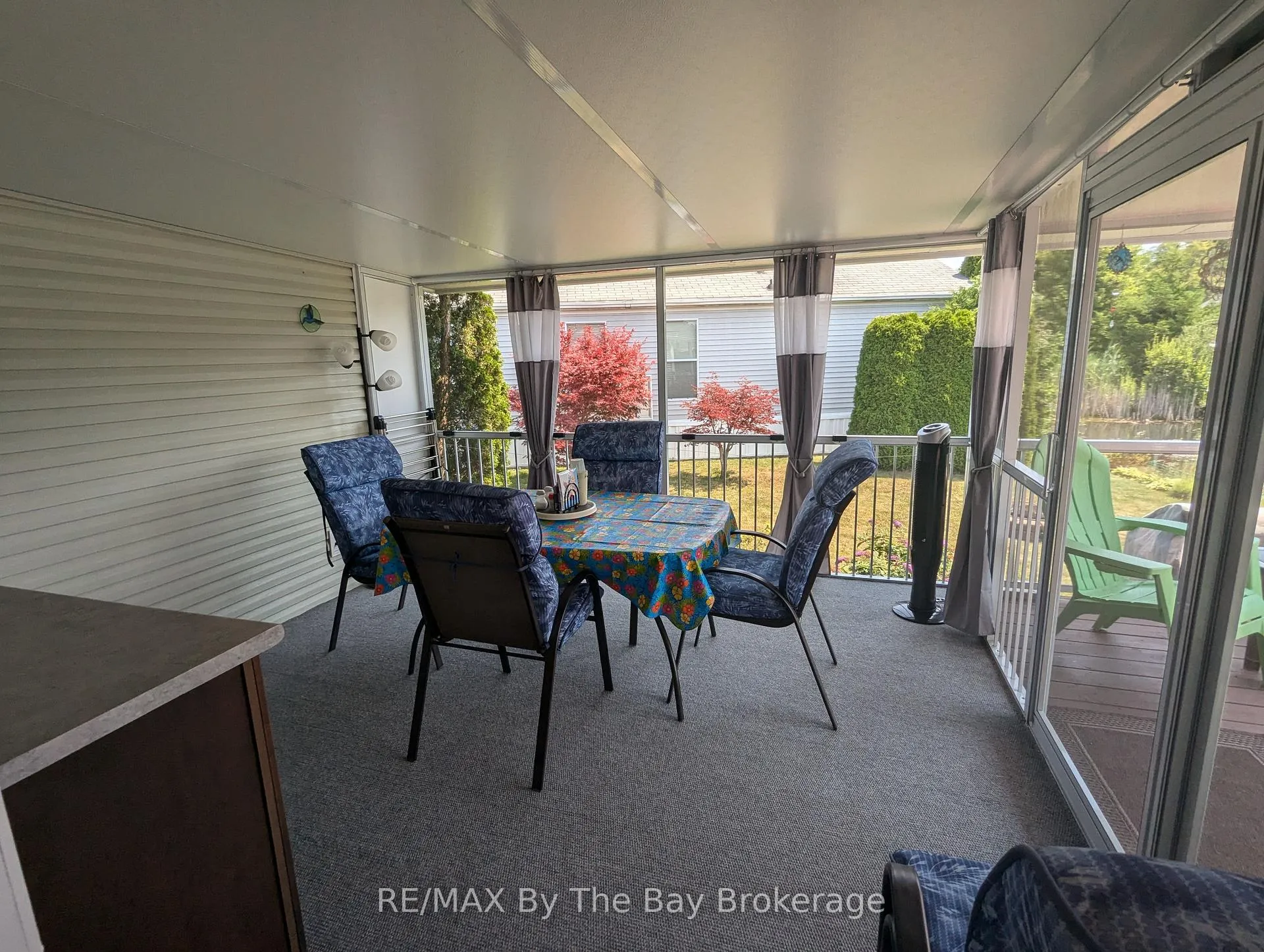 Photo 27 of 6 Huron Circle, Wasaga Beach — HOMEH