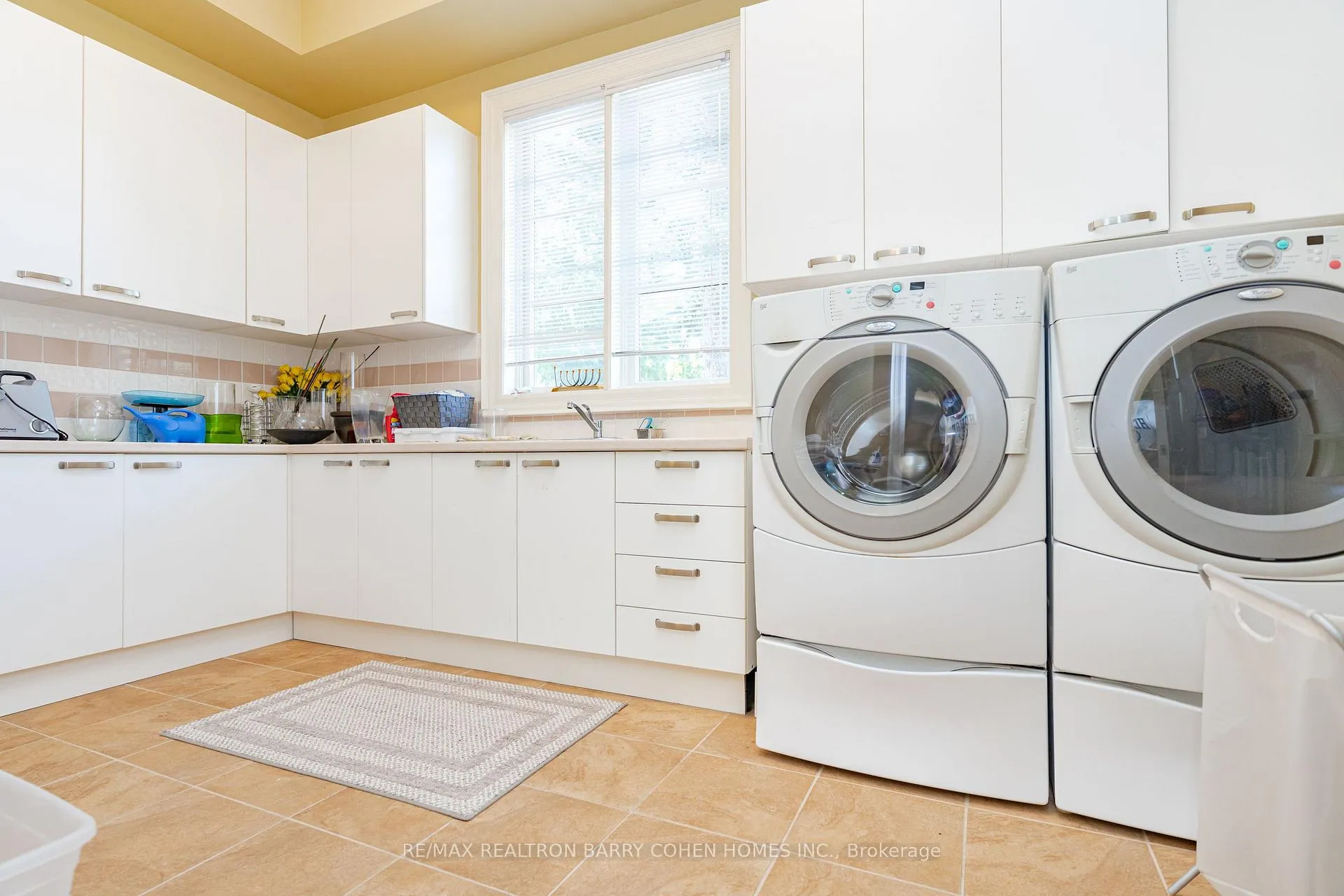 Photo 26 of 76 Thornridge Drive, Vaughan, Crestwood-Springfarm-Yorkhill — HOMEH