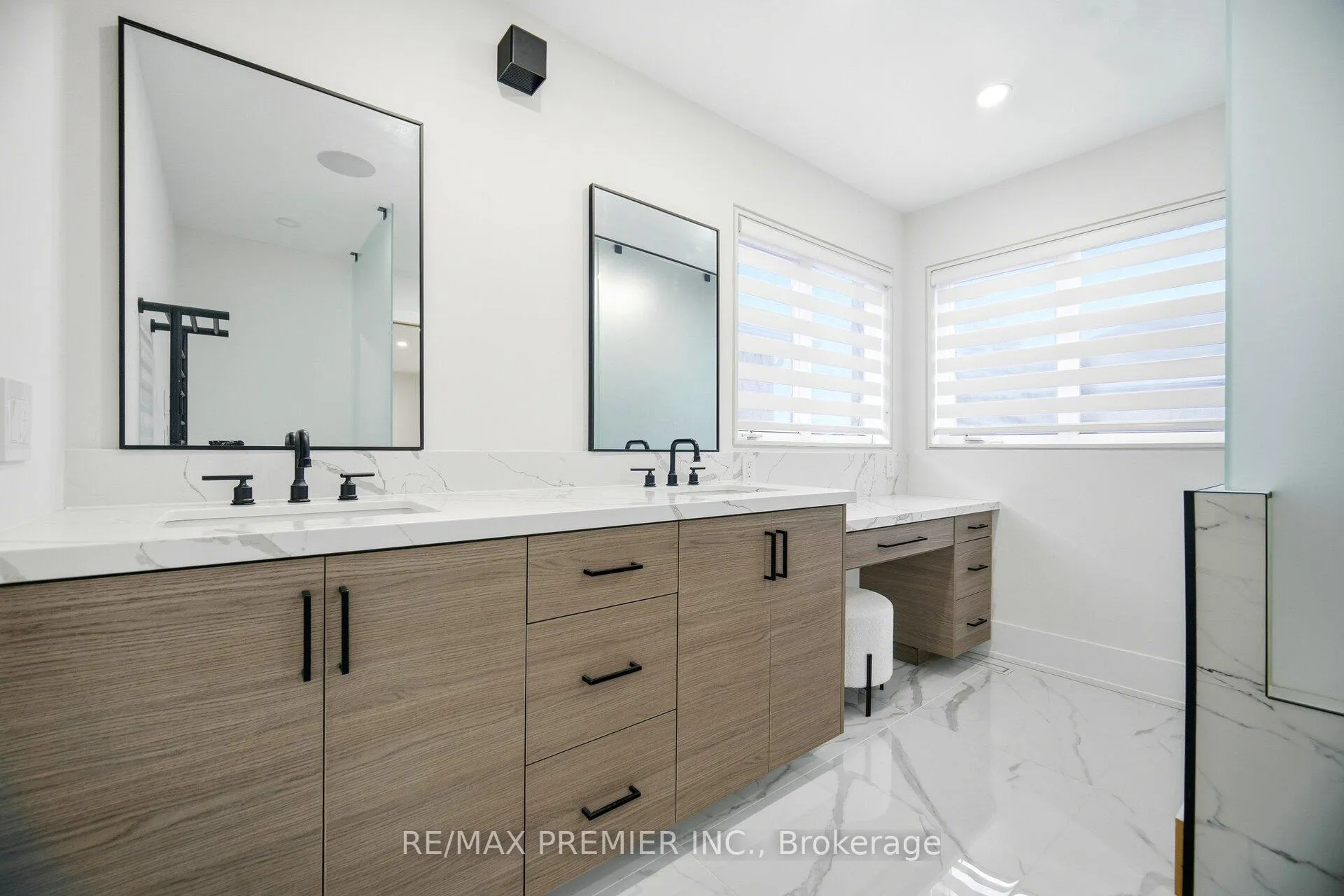 Photo 17 of 80 Sgotto Boulevard, Vaughan, Sonoma Heights — HOMEH