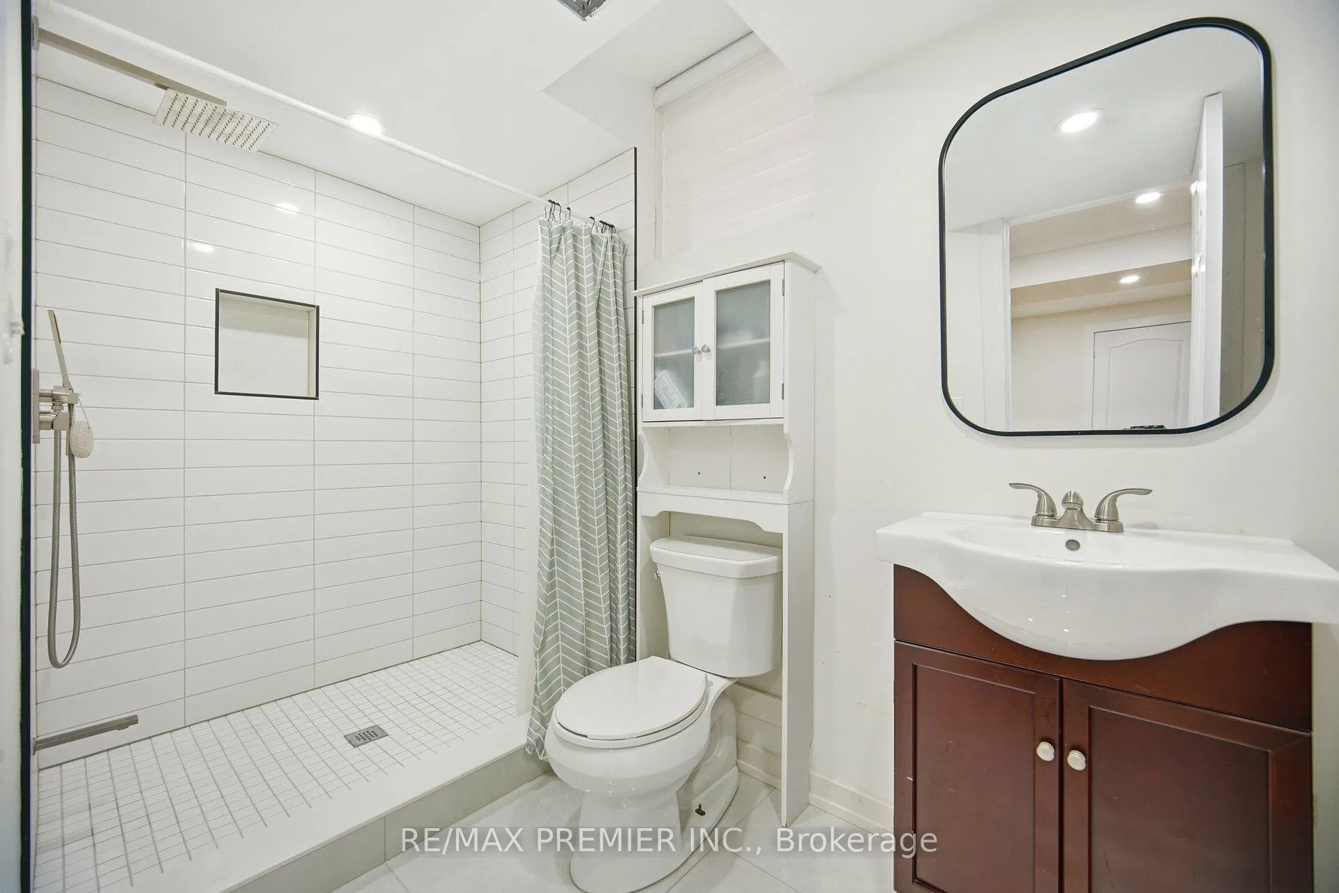 Photo 33 of 80 Sgotto Boulevard, Vaughan, Sonoma Heights — HOMEH