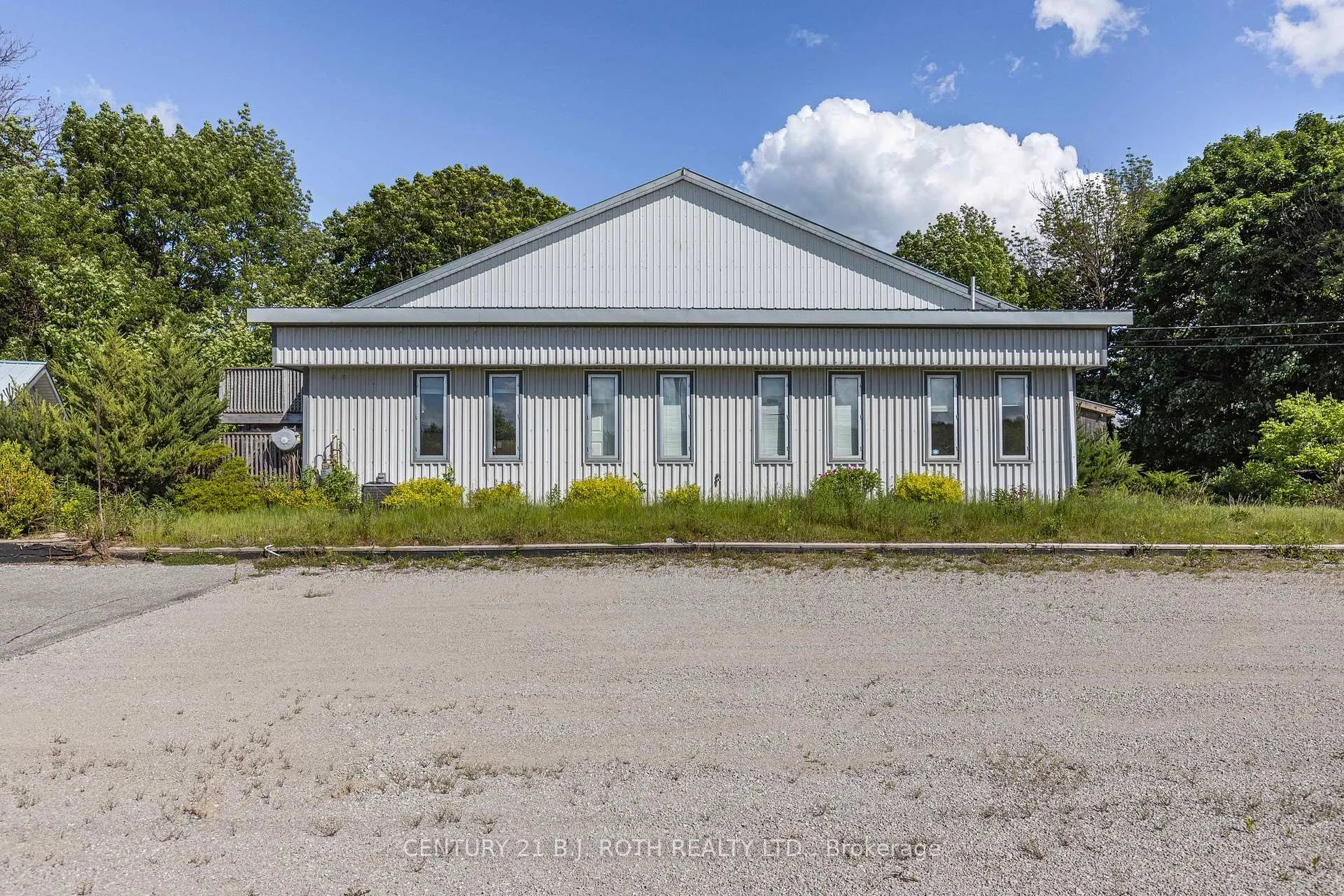 Photo 3 of 4201 Huronia Road, Severn, Rural Severn — HOMEH