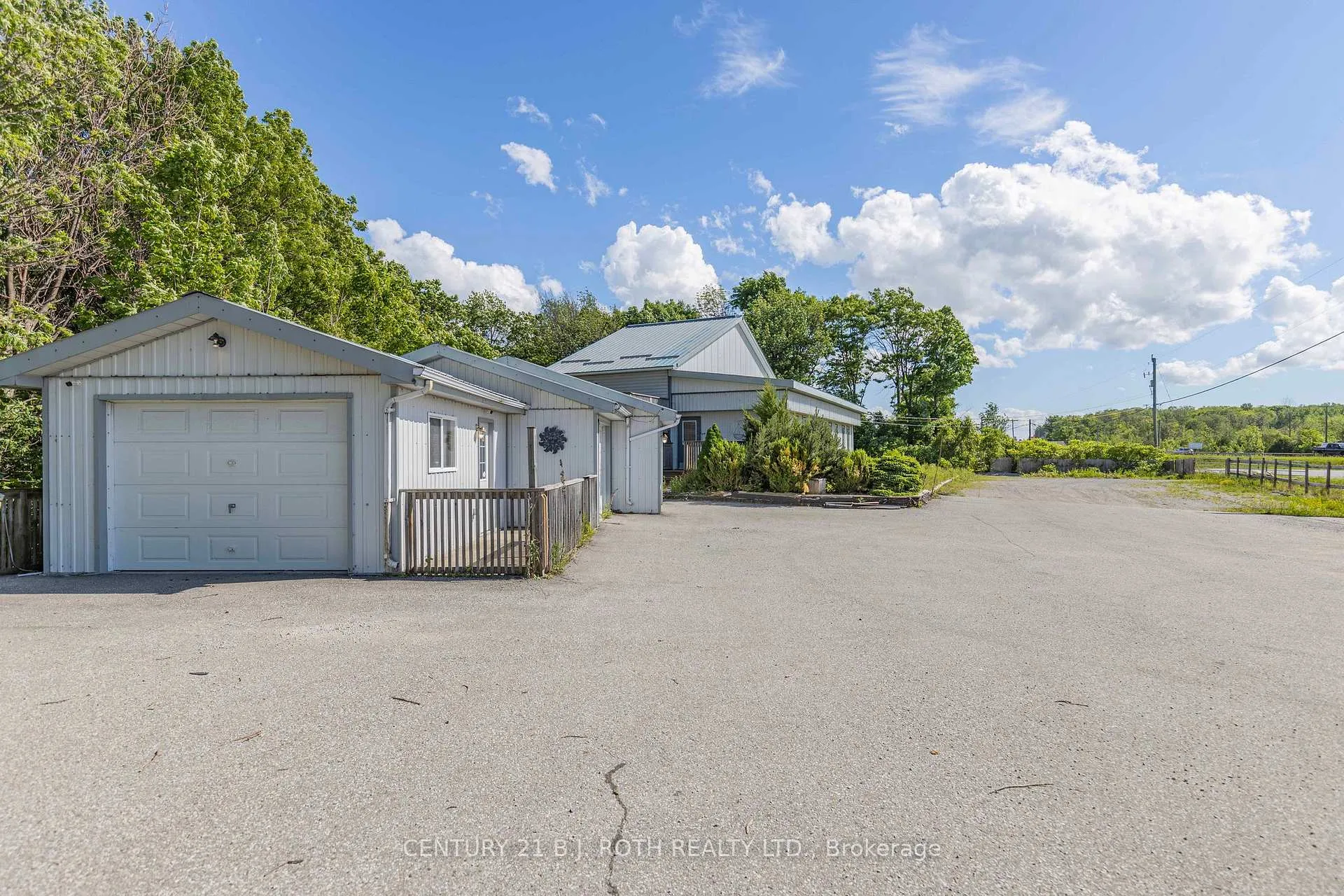 Photo 9 of 4201 Huronia Road, Severn, Rural Severn — HOMEH