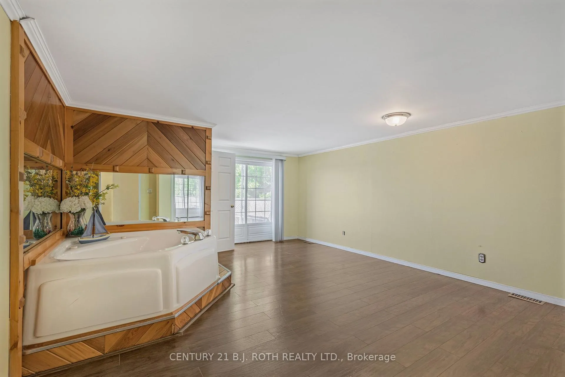 Photo 17 of 4201 Huronia Road, Severn, Rural Severn — HOMEH