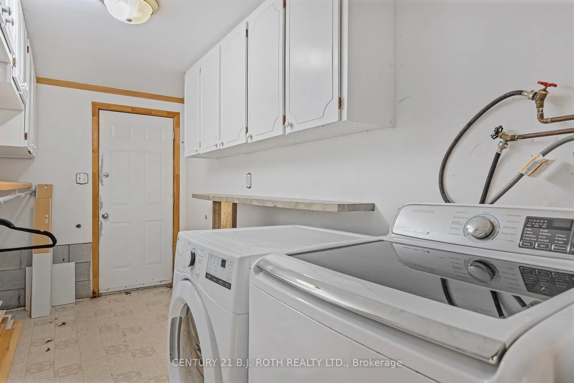 Photo 27 of 4201 Huronia Road, Severn, Rural Severn — HOMEH