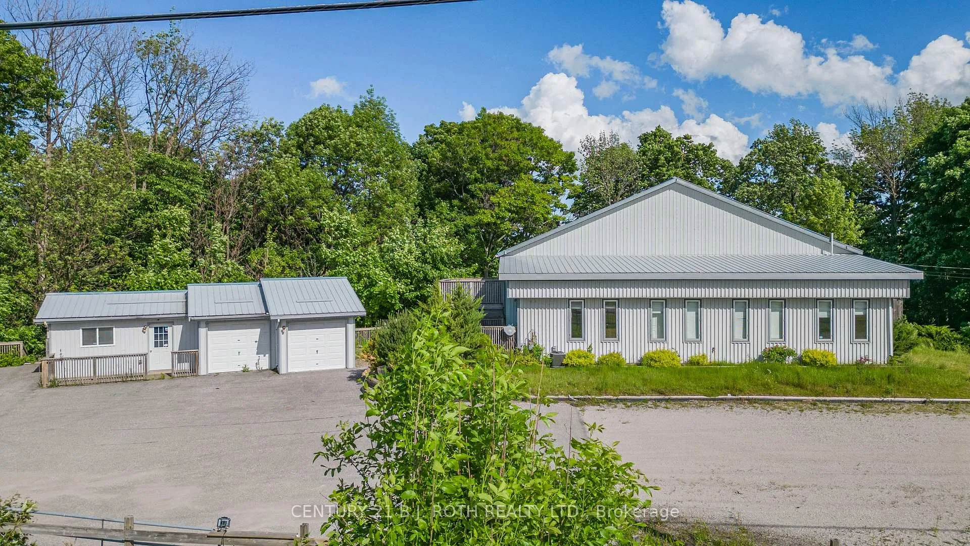 Photo 44 of 4201 Huronia Road, Severn, Rural Severn — HOMEH