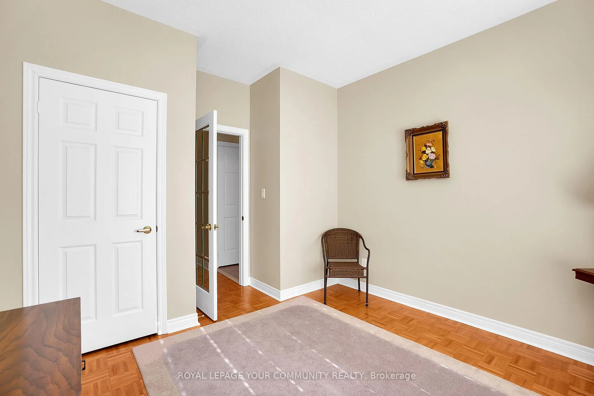 Photo 15 of 176 Laurentian Boulevard, Vaughan, Rural Vaughan — HOMEH