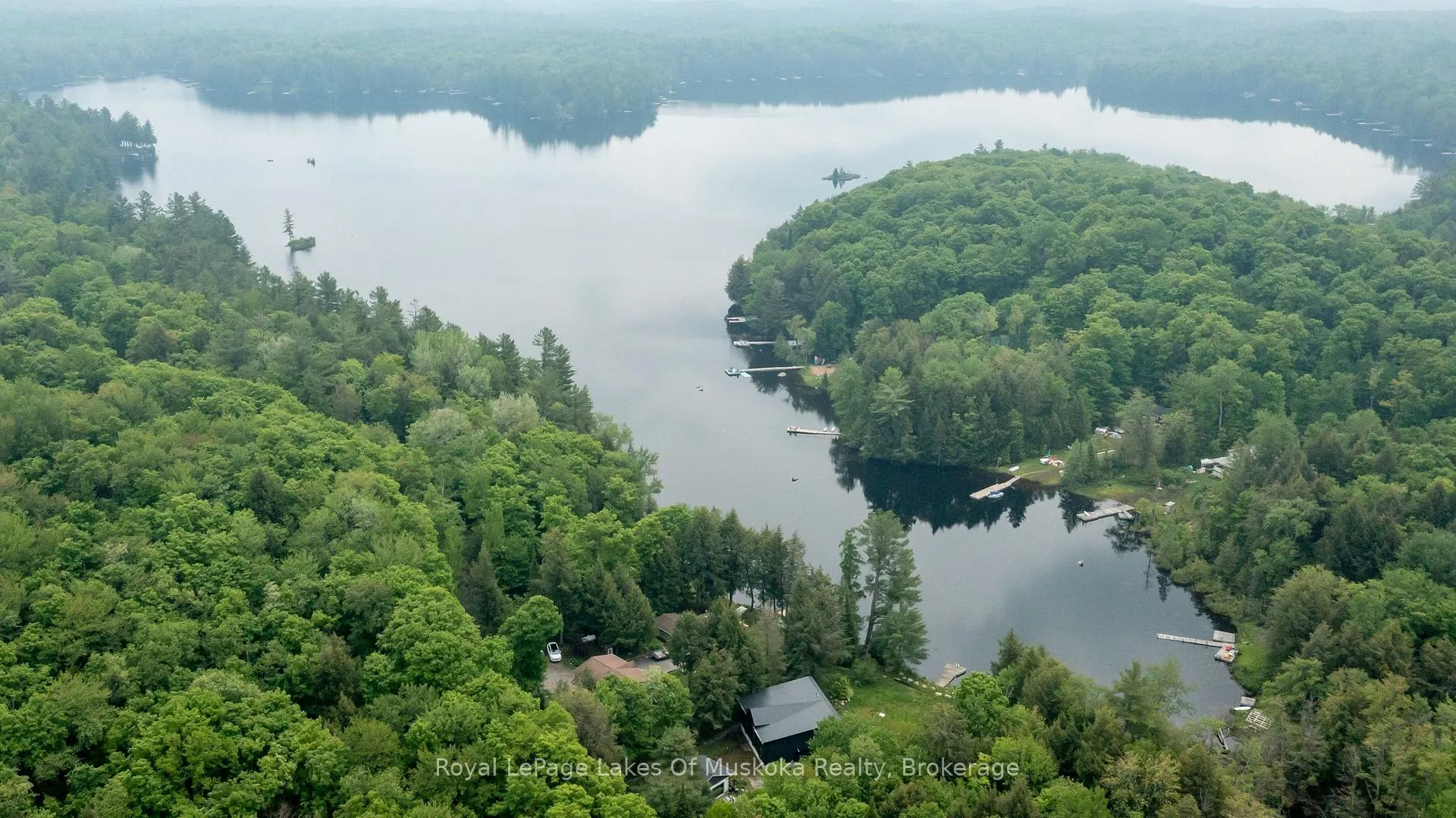 Photo 4 of 1019 Lakeshore Drive N, Bracebridge, Oakley — HOMEH