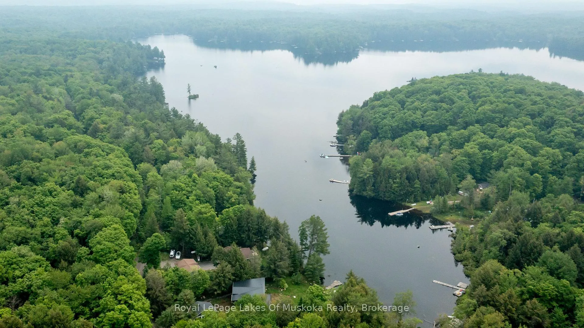 Photo 5 of 1019 Lakeshore Drive N, Bracebridge, Oakley — HOMEH