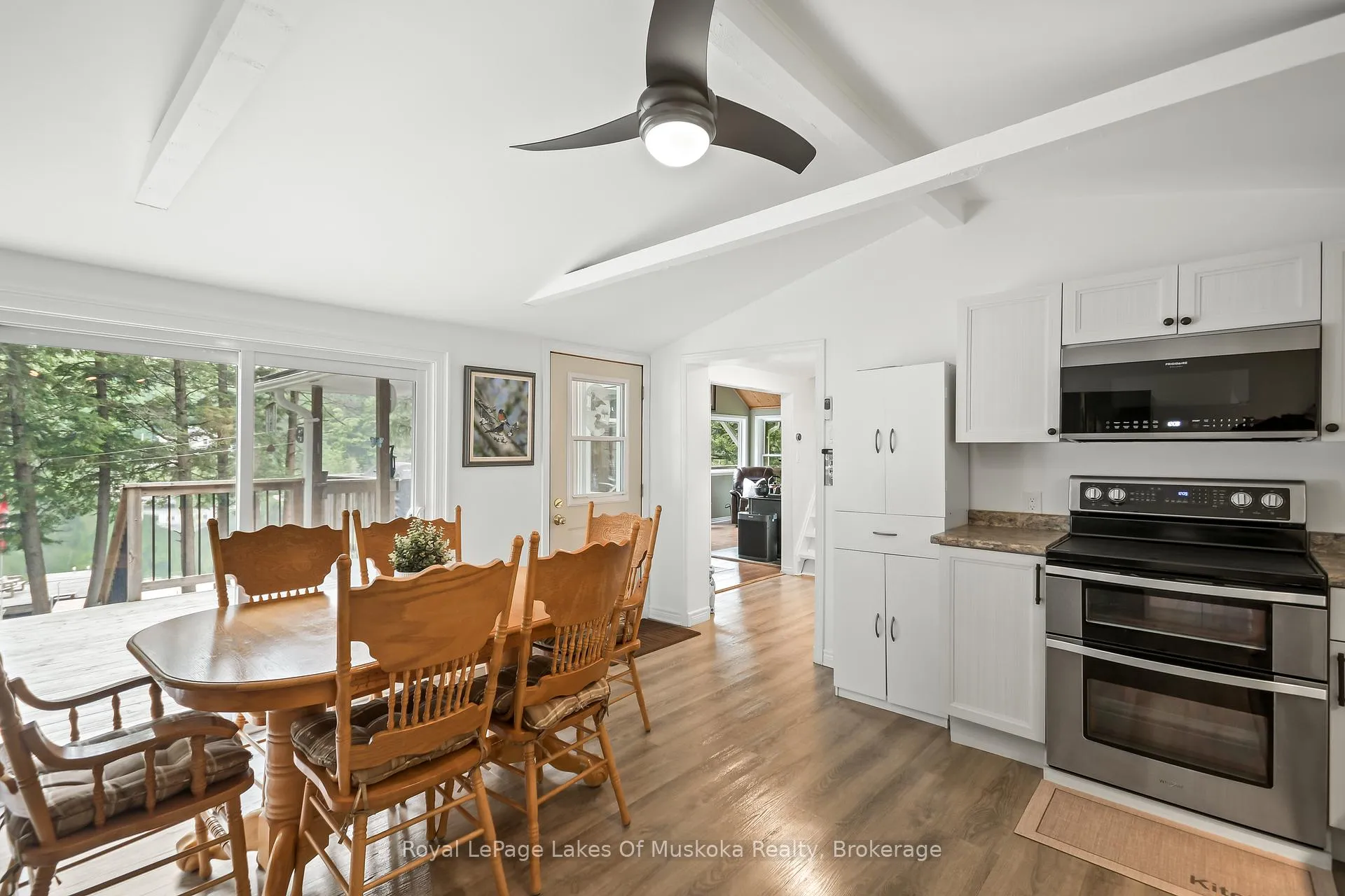 Photo 19 of 1019 Lakeshore Drive N, Bracebridge, Oakley — HOMEH