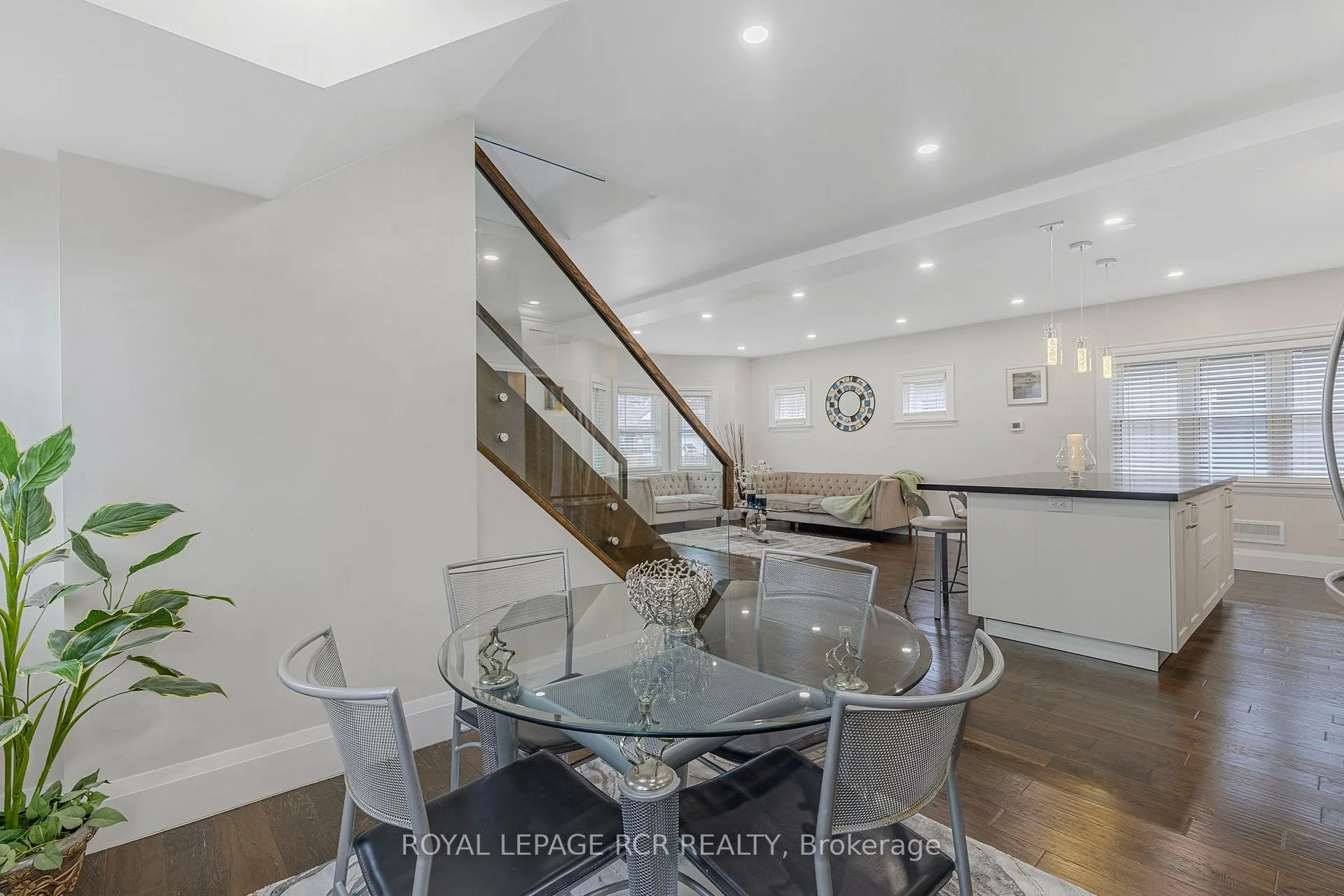 Photo 10 of 100 Harrison Avenue, Aurora, Aurora Village — HOMEH