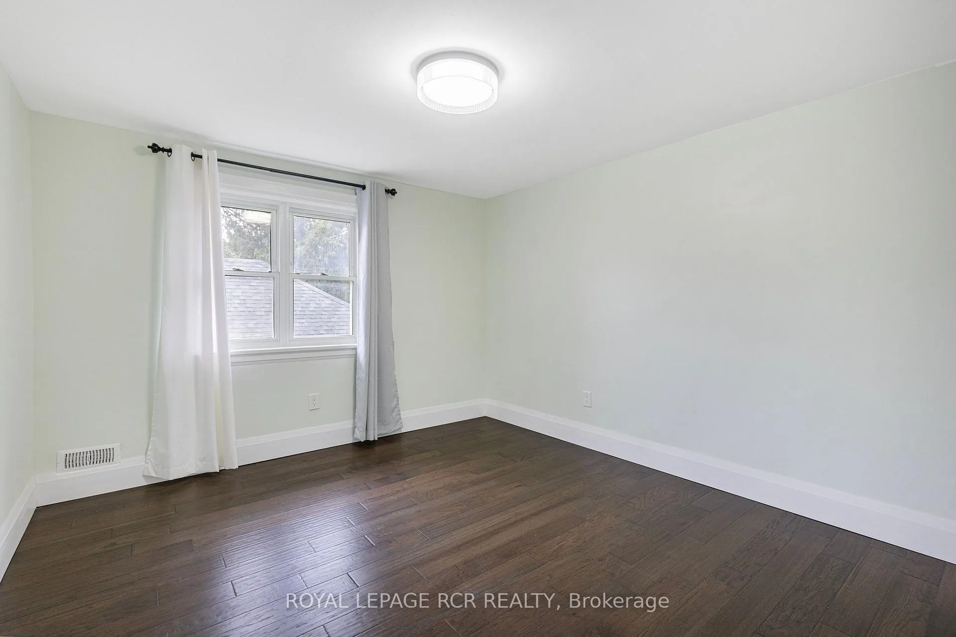 Photo 19 of 100 Harrison Avenue, Aurora, Aurora Village — HOMEH
