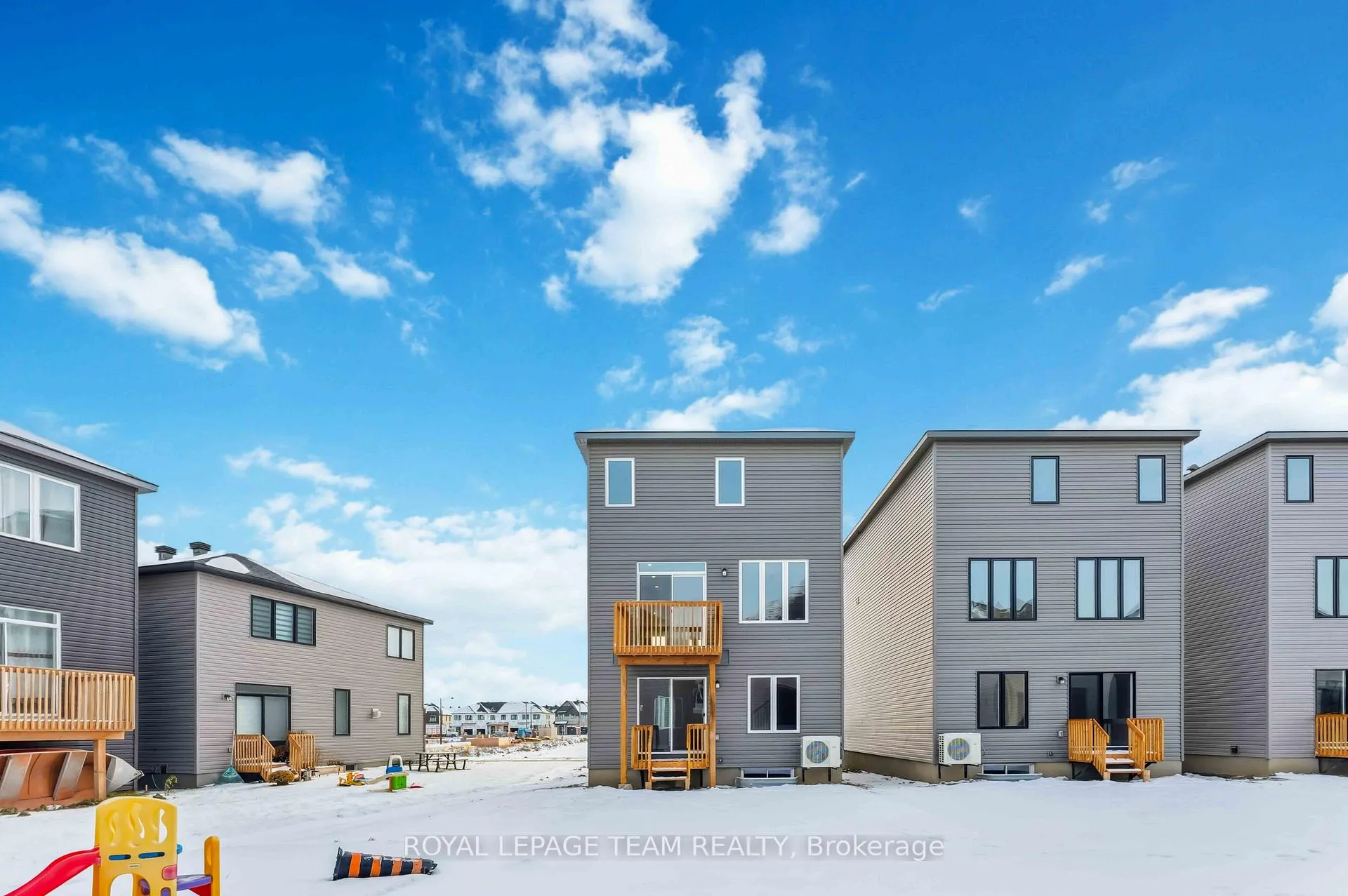 Photo 33 of 720 Jennie Trout Terrace, Ottawa, Kanata - Morgan's Grant/South March — HOMEH