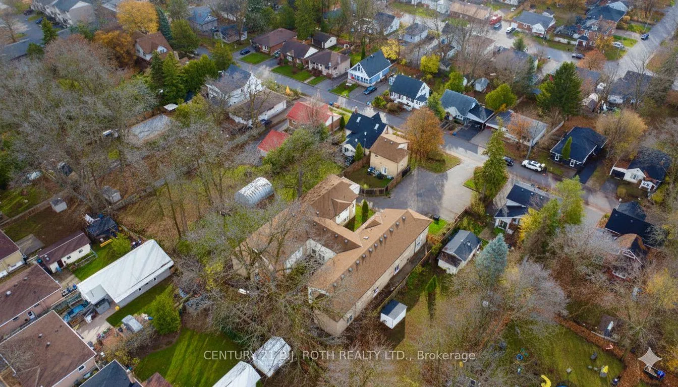 Photo 77 of 24 North Street N, Barrie, Wellington — HOMEH