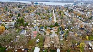 Photo 15 of 24 North Street N, Barrie, Wellington — HOMEH