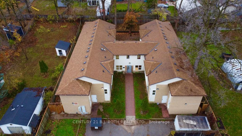 Photo 26 of 24 North Street N, Barrie, Wellington — HOMEH