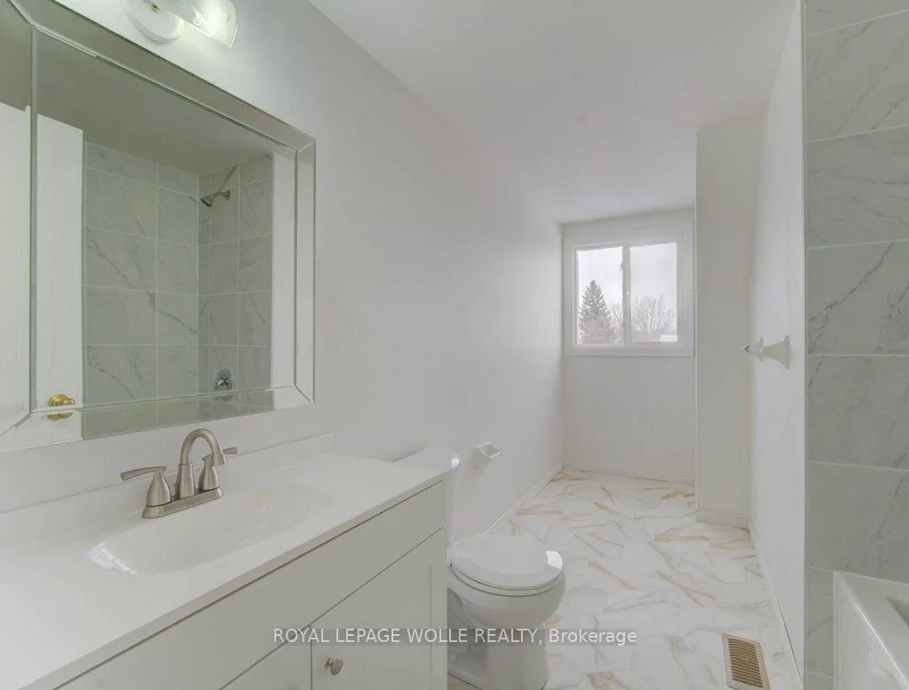 Photo 20 of 502 Misty Crescent, Kitchener — HOMEH