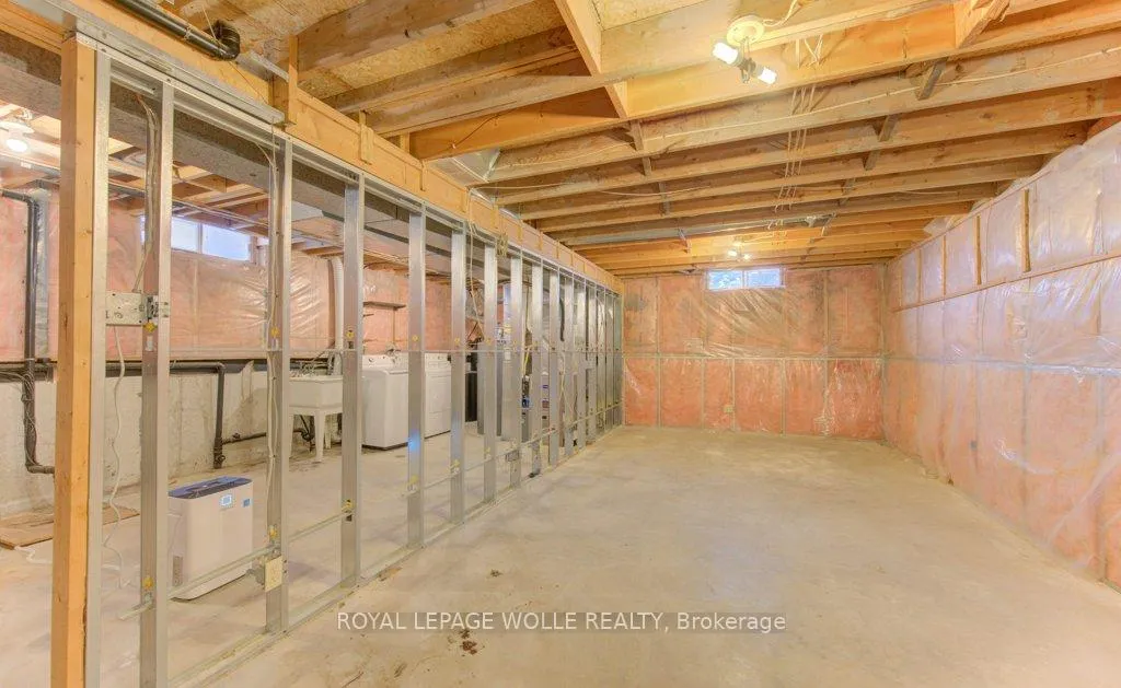 Photo 28 of 502 Misty Crescent, Kitchener — HOMEH