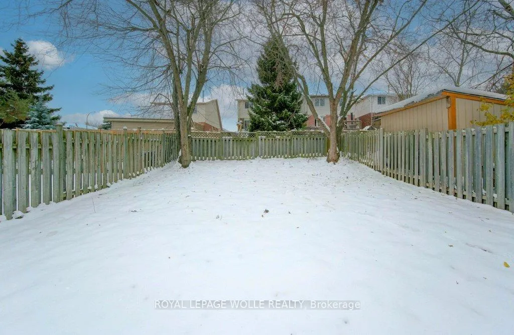 Photo 32 of 502 Misty Crescent, Kitchener — HOMEH