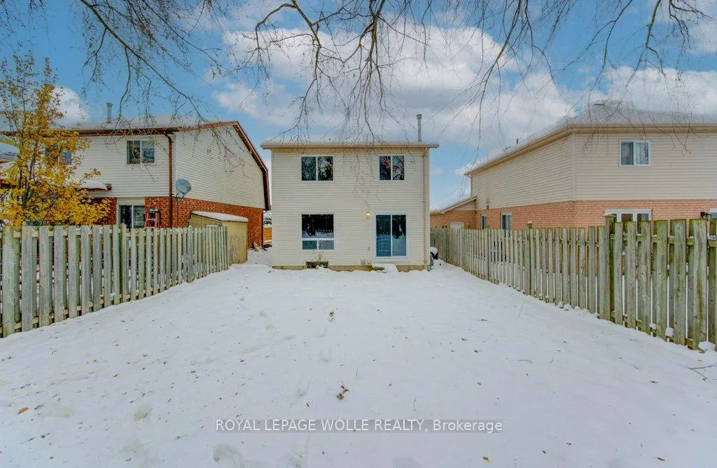 Photo 33 of 502 Misty Crescent, Kitchener — HOMEH