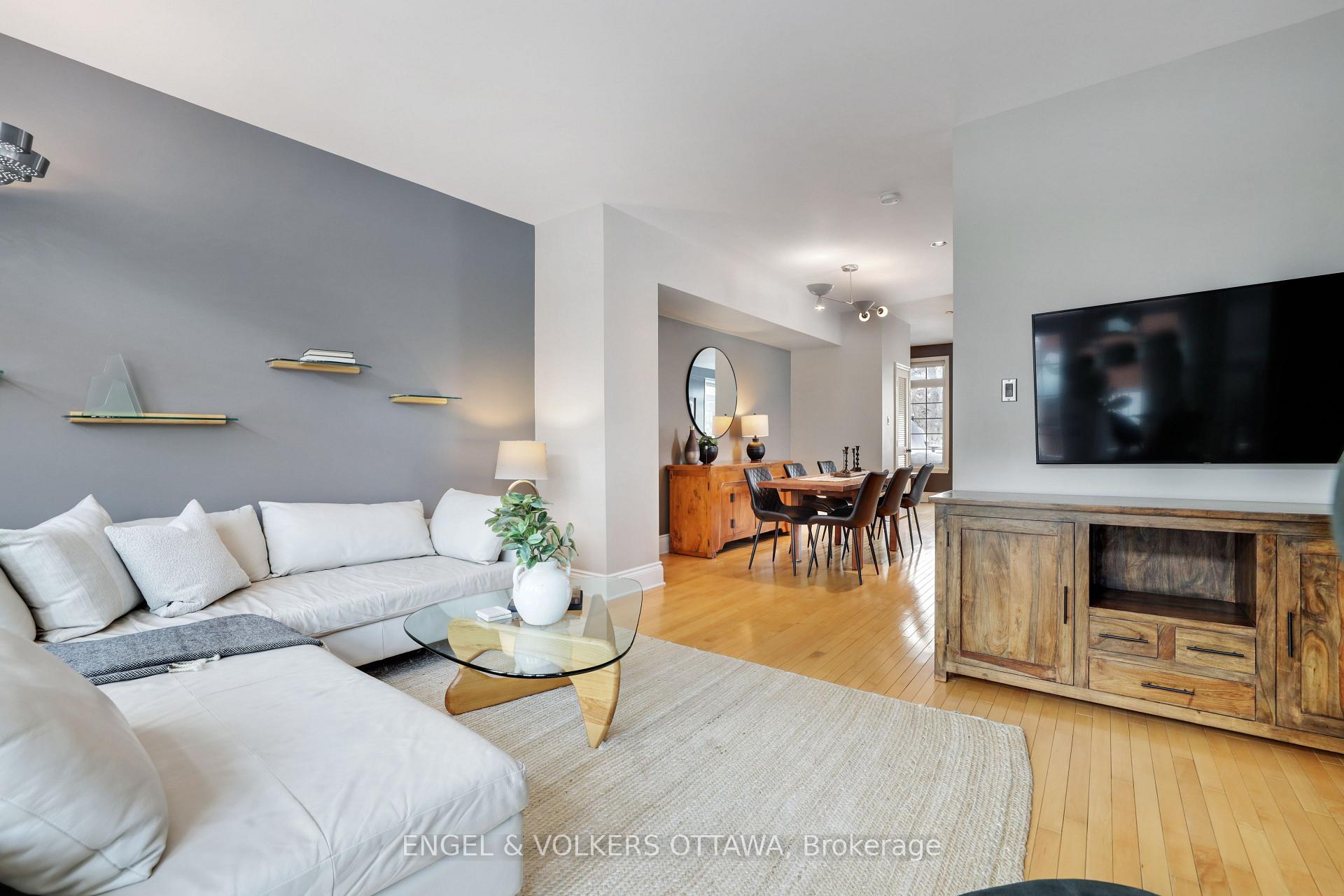 Photo 13 of 116 Springhurst Avenue, Ottawa, Ottawa East — HOMEH