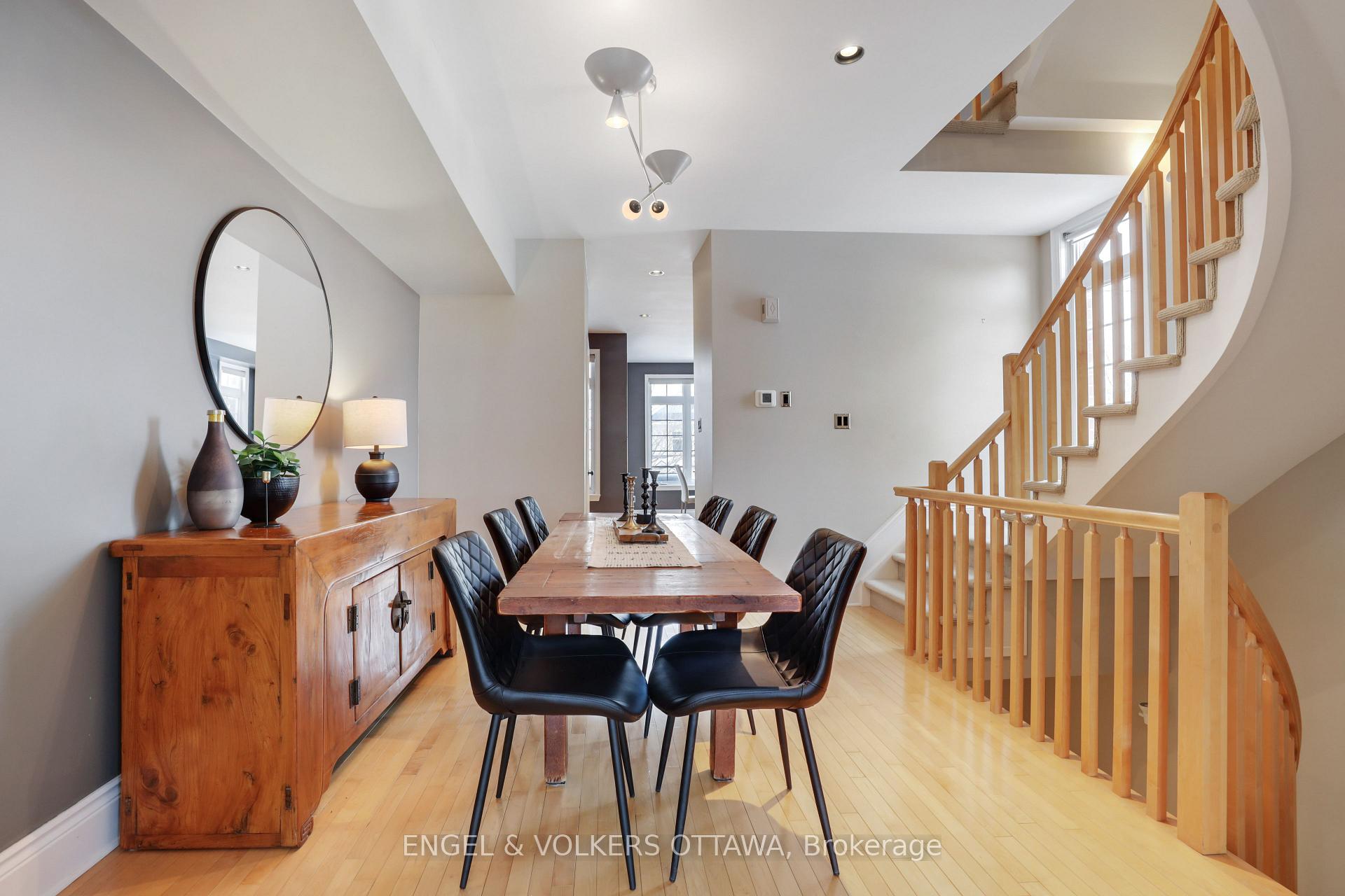 Photo 16 of 116 Springhurst Avenue, Ottawa, Ottawa East — HOMEH
