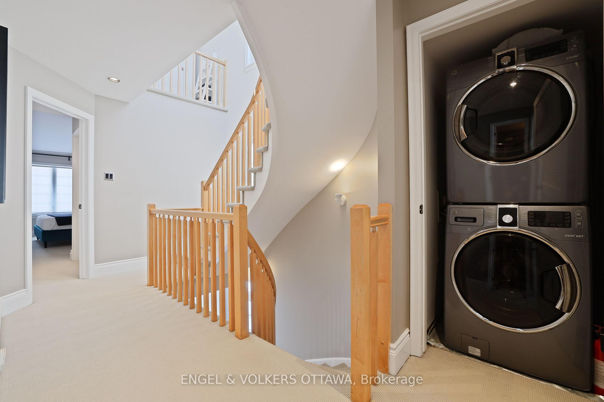 Photo 35 of 116 Springhurst Avenue, Ottawa, Ottawa East — HOMEH