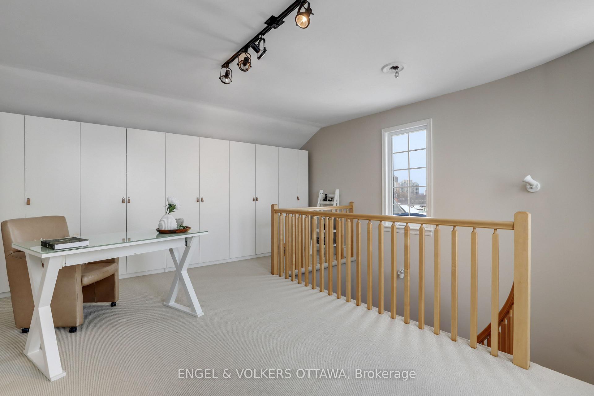Photo 37 of 116 Springhurst Avenue, Ottawa, Ottawa East — HOMEH