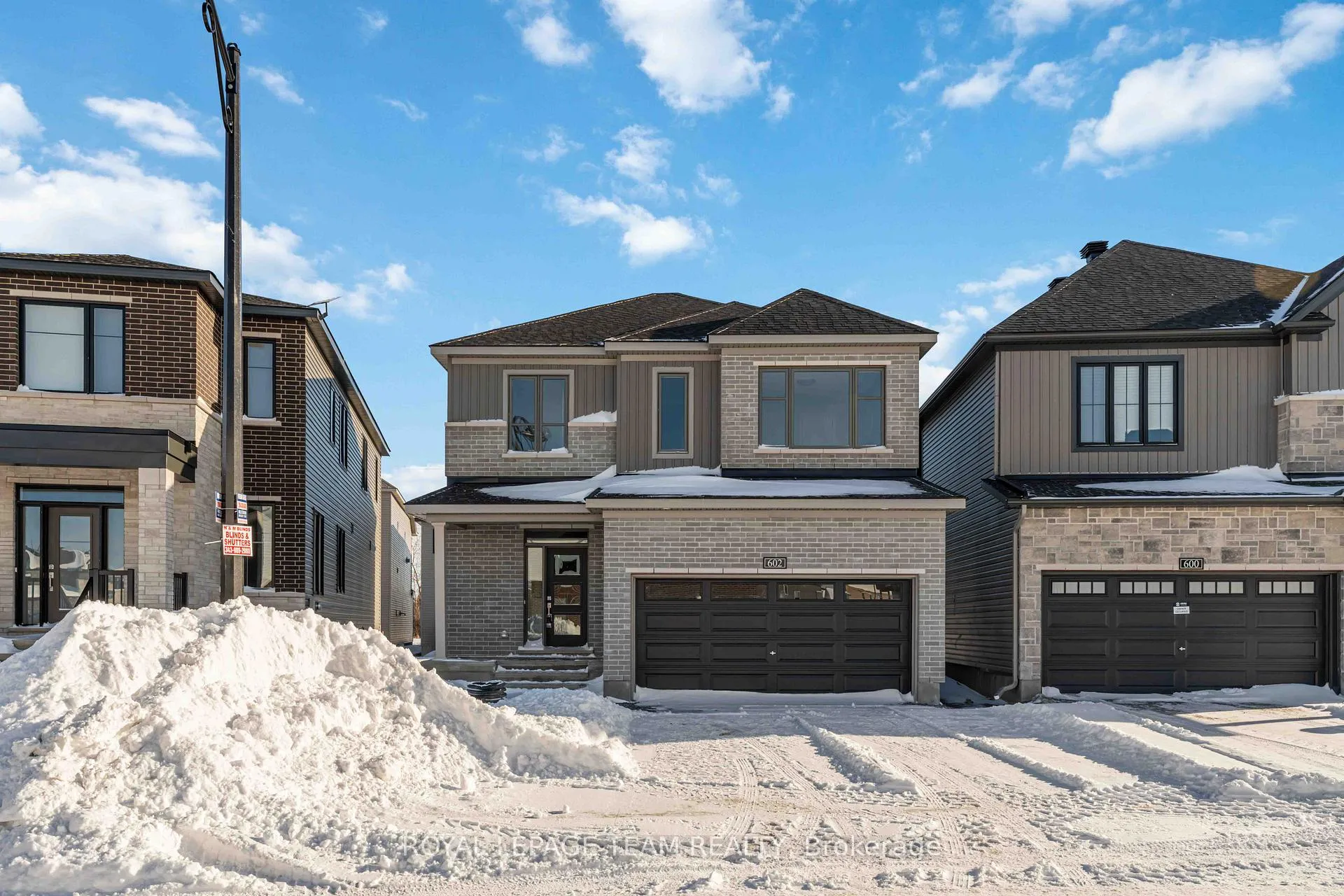 Photo 1 of 602 Glade Grove, Ottawa, Kanata - Emerald Meadows/Trailwest — HOMEH