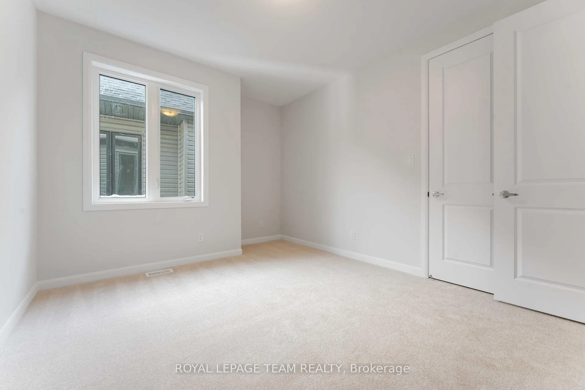 Photo 20 of 602 Glade Grove, Ottawa, Kanata - Emerald Meadows/Trailwest — HOMEH