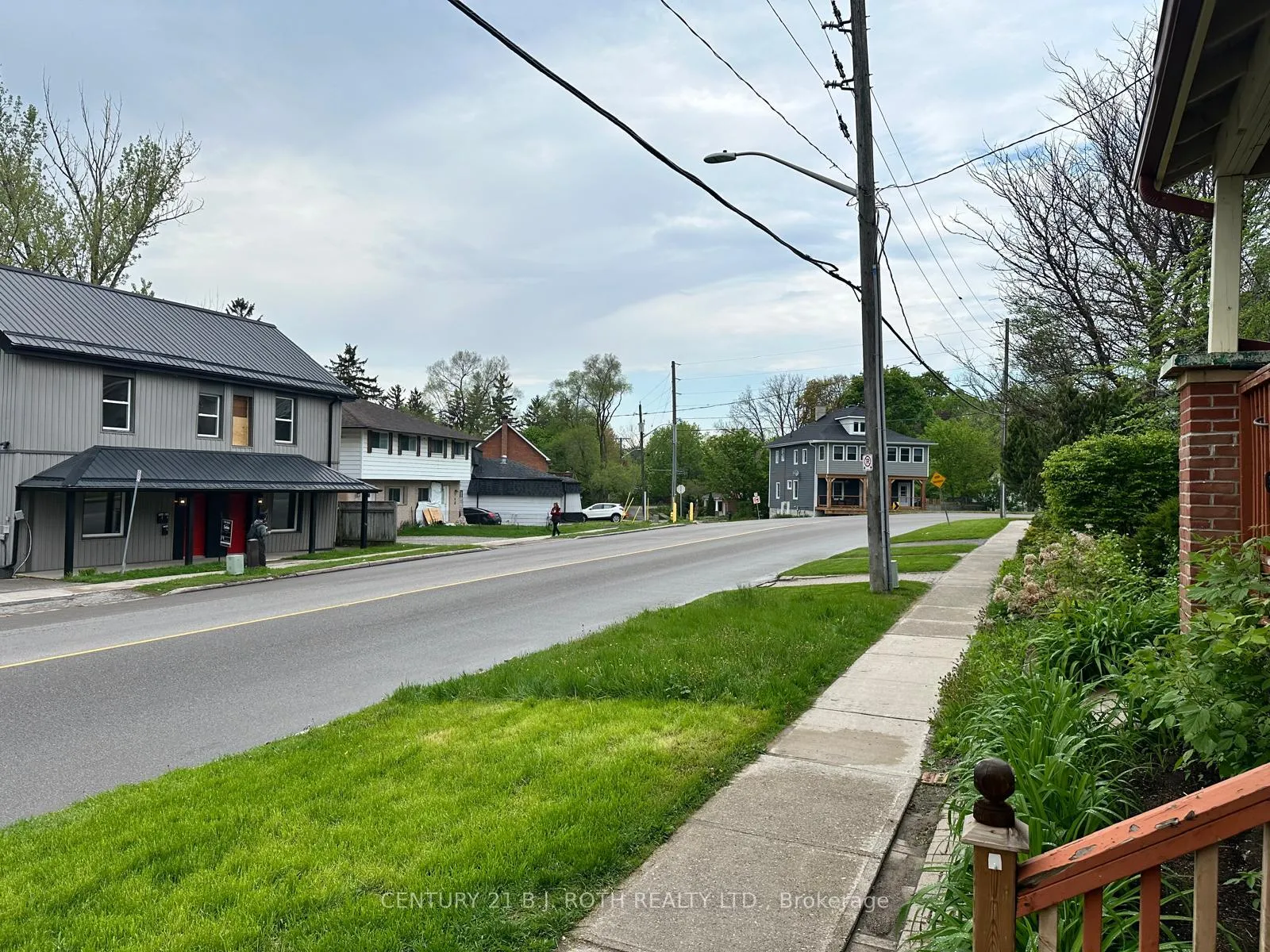 Photo 5 of 99 Mulcaster Street, Barrie, City Centre — HOMEH