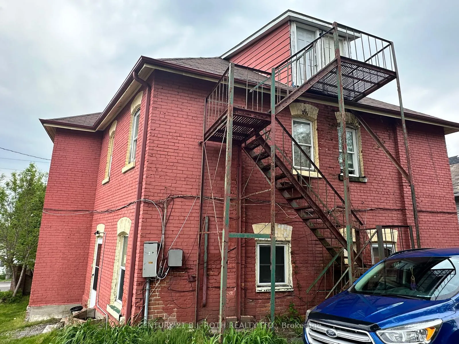 Photo 7 of 99 Mulcaster Street, Barrie, City Centre — HOMEH