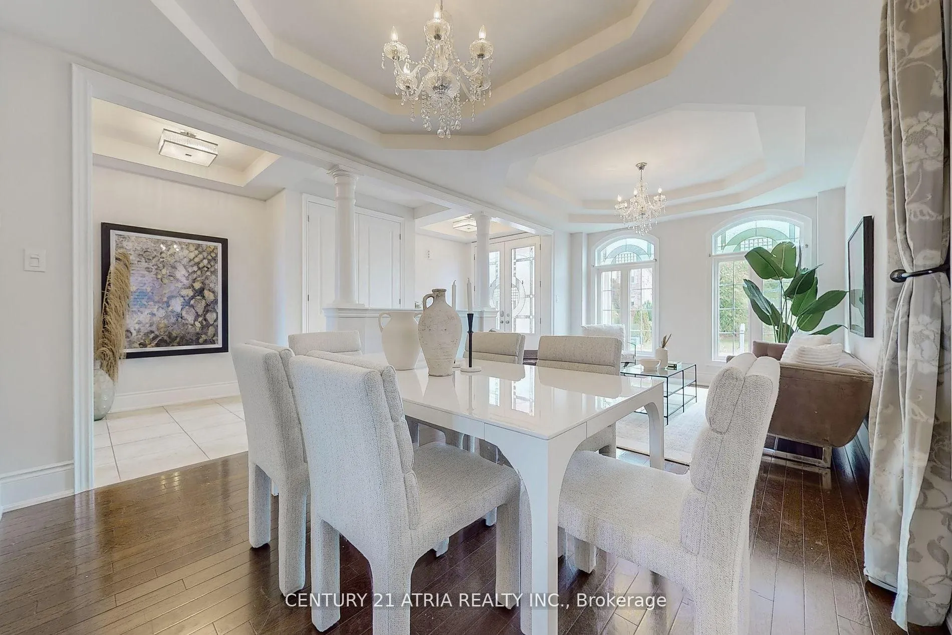 Photo 8 of 32 Vines Place, Aurora, Bayview Southeast — HOMEH