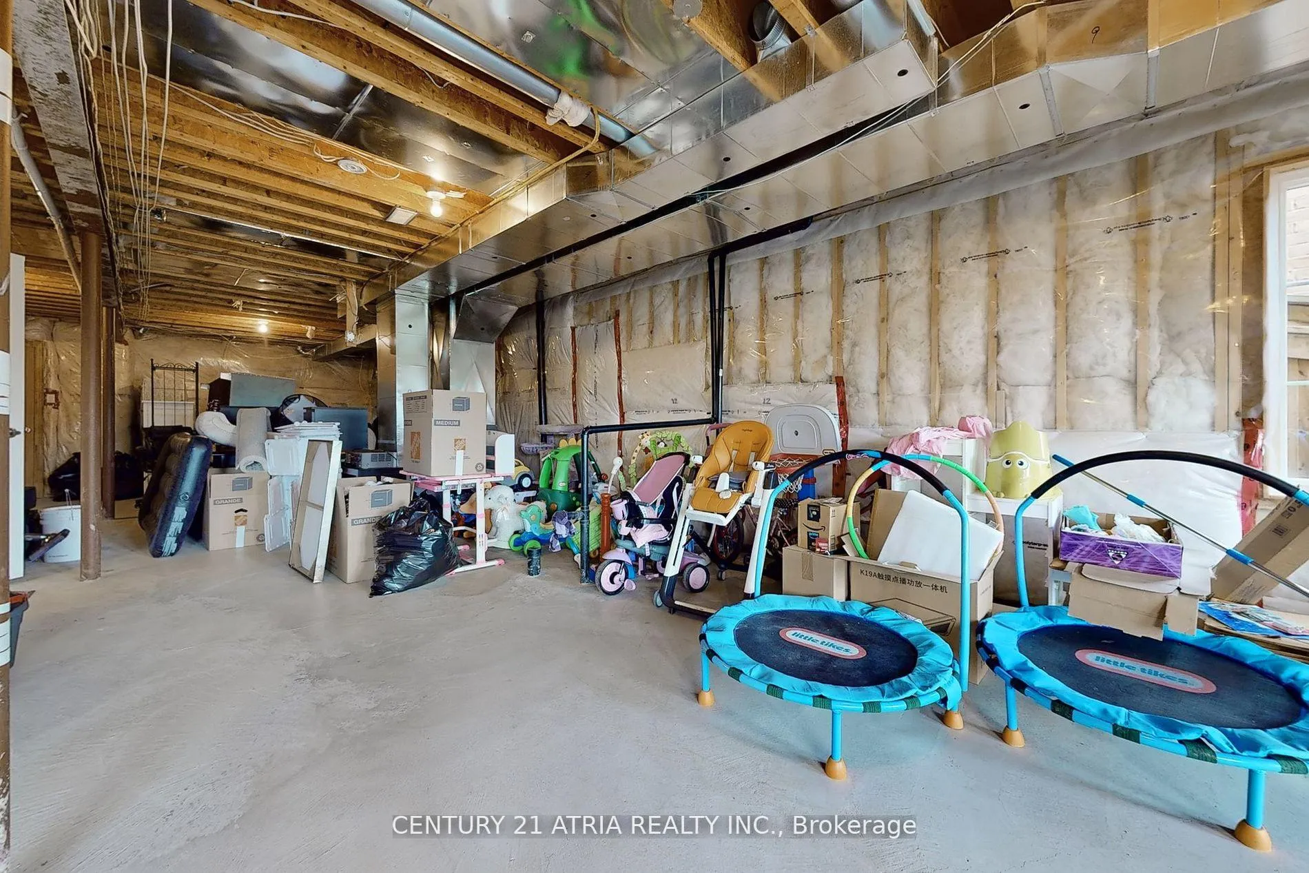 Photo 37 of 32 Vines Place, Aurora, Bayview Southeast — HOMEH