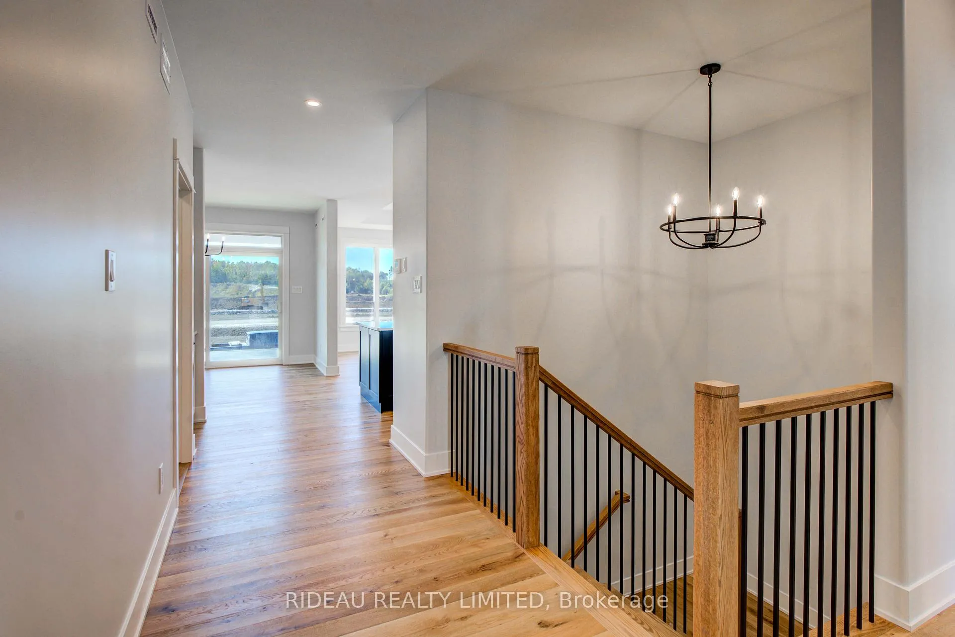 Photo 5 of 110 Hearthside Drive, Westport — HOMEH