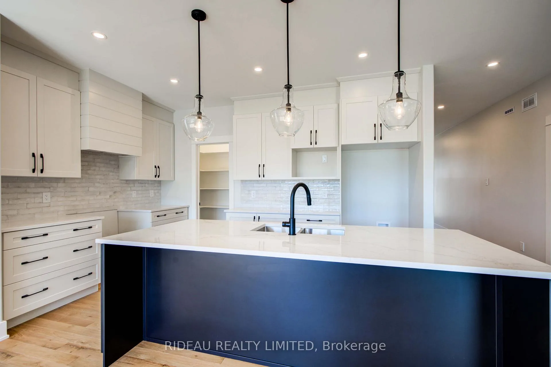 Photo 7 of 110 Hearthside Drive, Westport — HOMEH