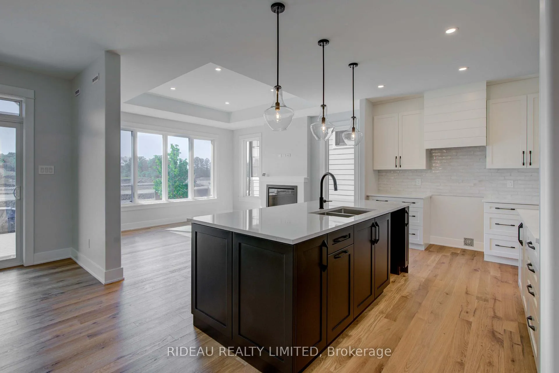 Photo 13 of 110 Hearthside Drive, Westport — HOMEH