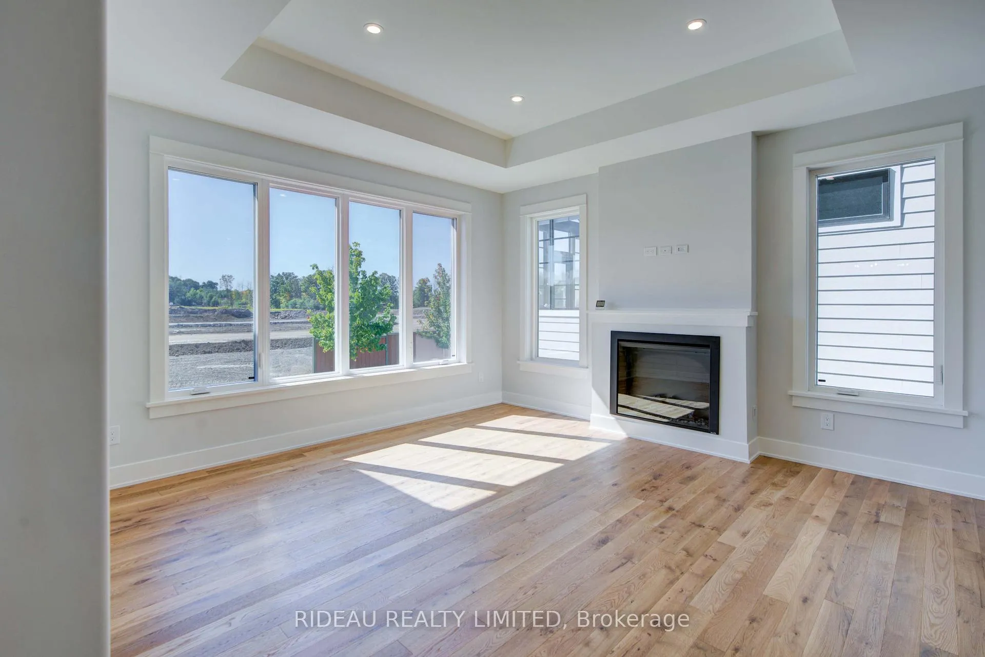 Photo 15 of 110 Hearthside Drive, Westport — HOMEH