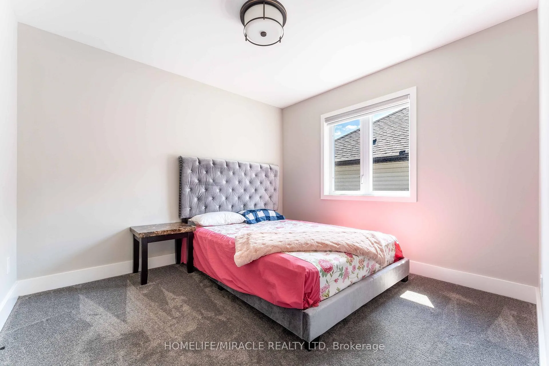 Photo 11 of 80 Doon Creek Street, Kitchener — HOMEH