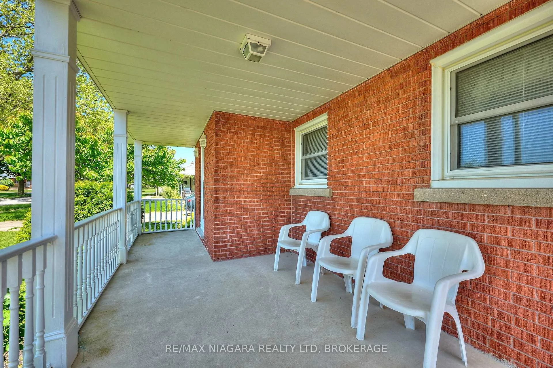 Photo 3 of 6 Munro Street, Thorold, Thorold Downtown — HOMEH