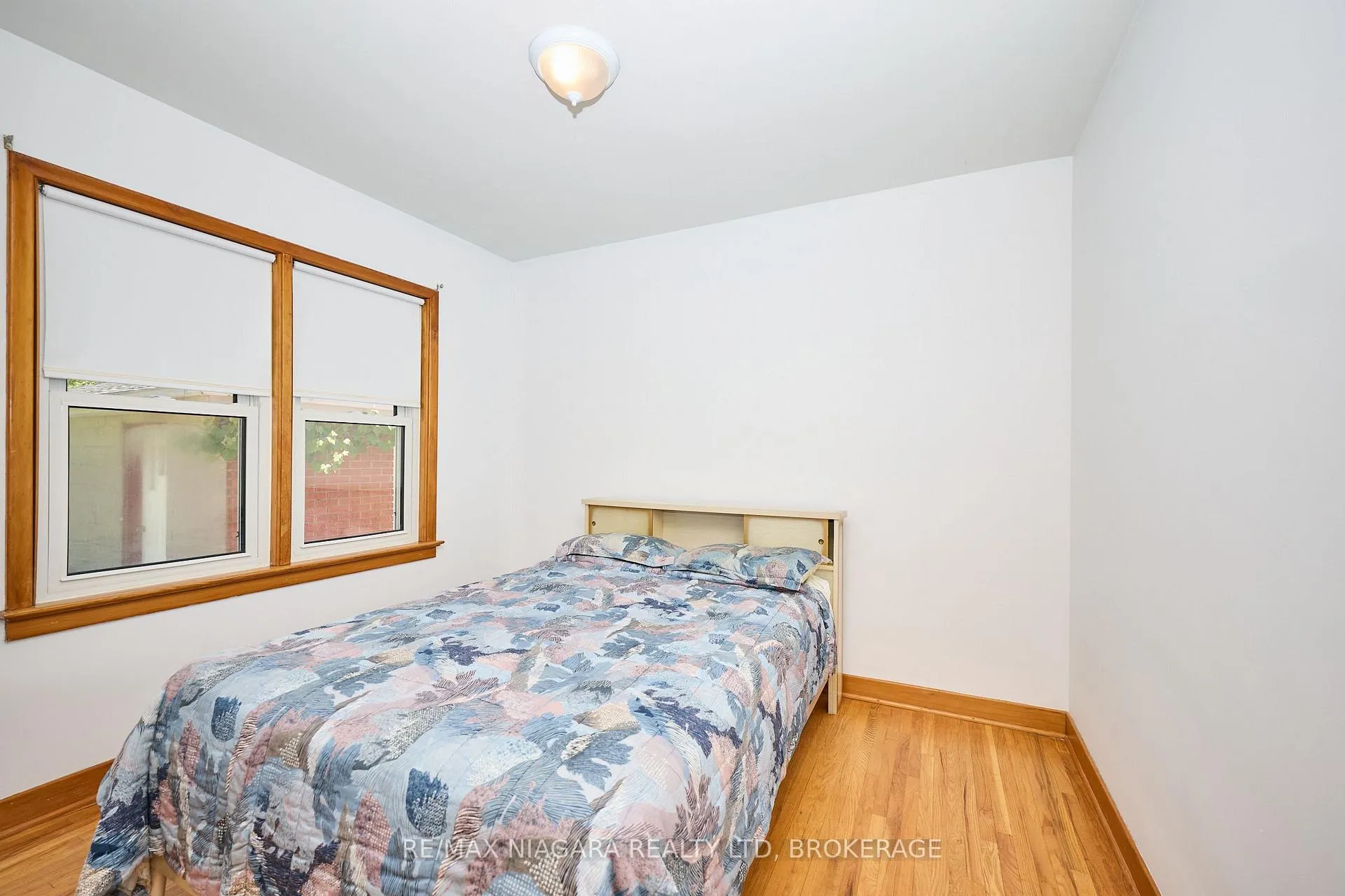 Photo 9 of 6 Munro Street, Thorold, Thorold Downtown — HOMEH